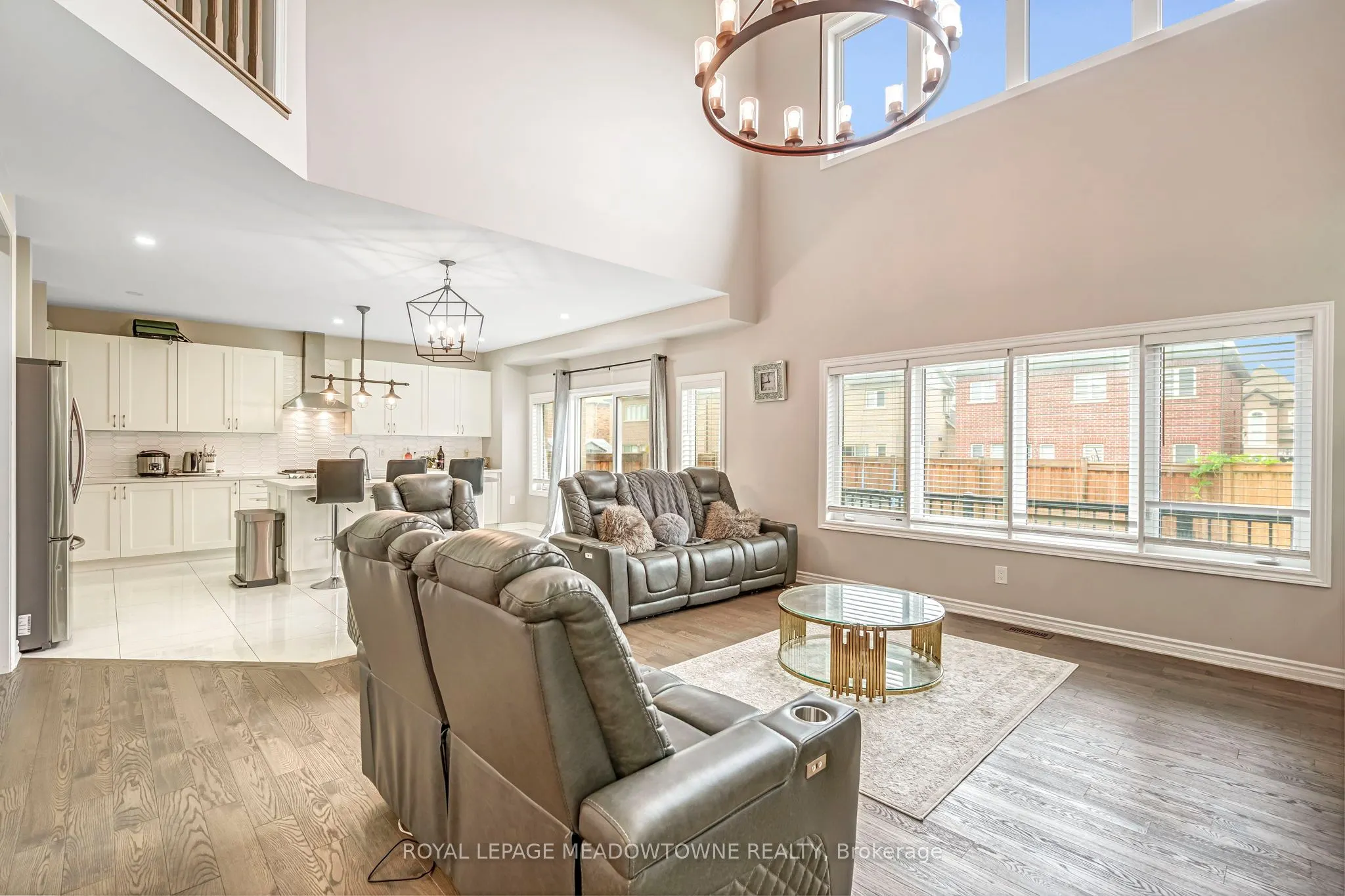 1029 Barton Way