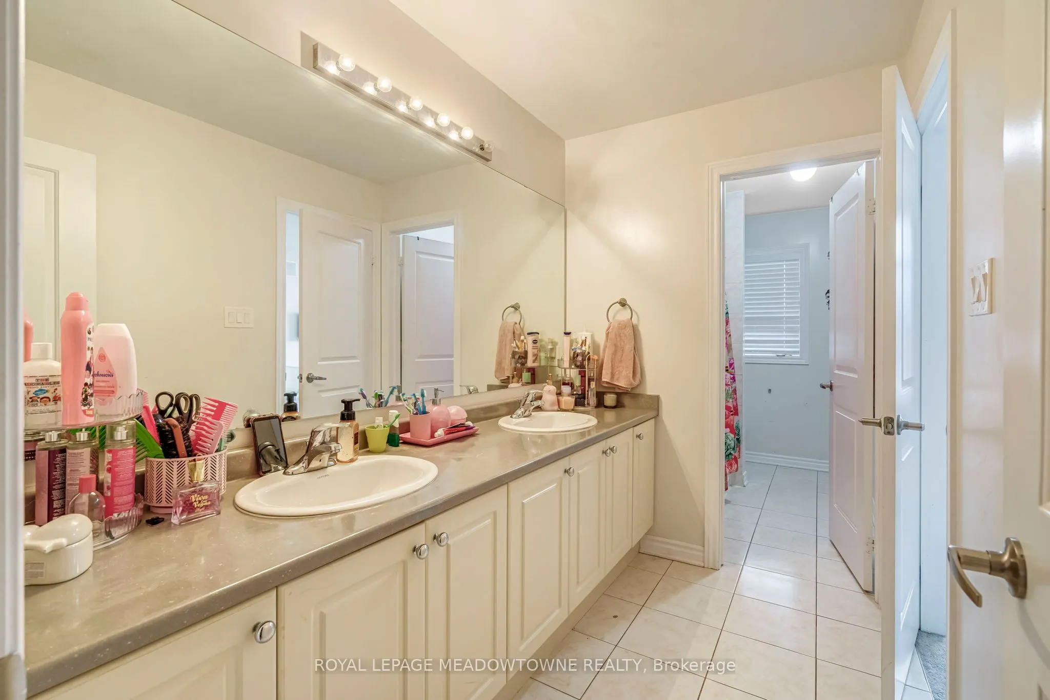 1029 Barton Way