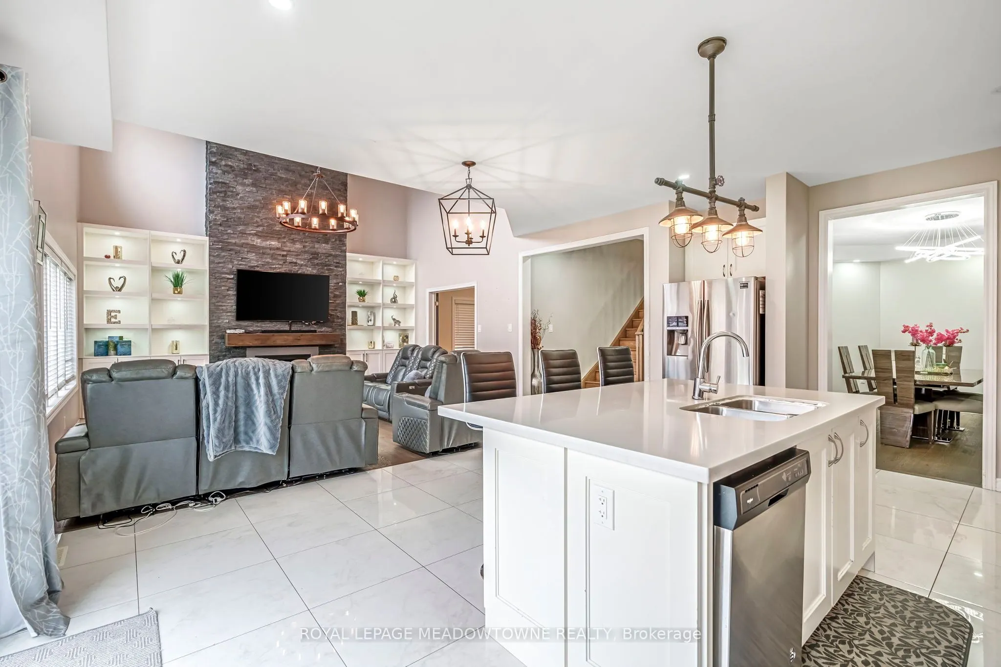 1029 Barton Way