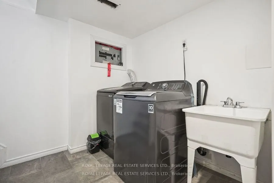256 Zelda Crescent