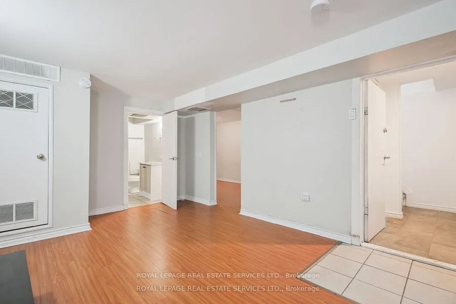 256 Zelda Crescent