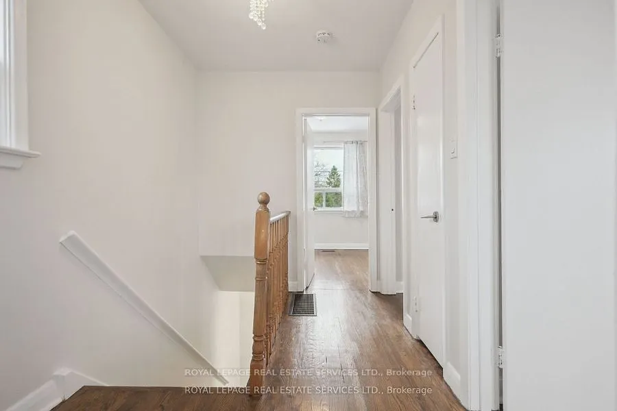256 Zelda Crescent