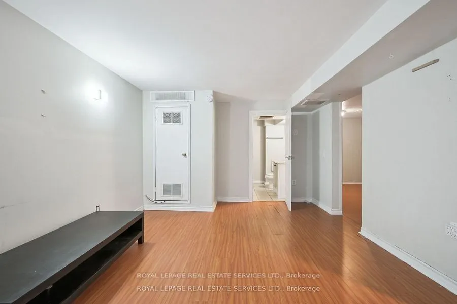 256 Zelda Crescent