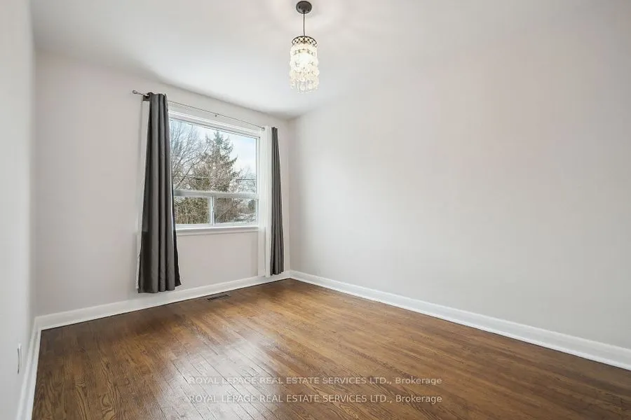 256 Zelda Crescent