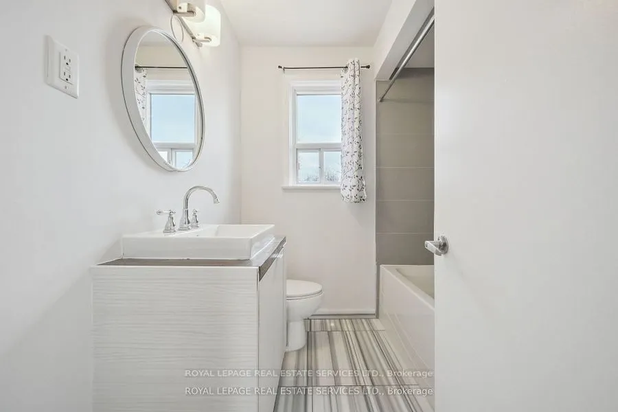 256 Zelda Crescent