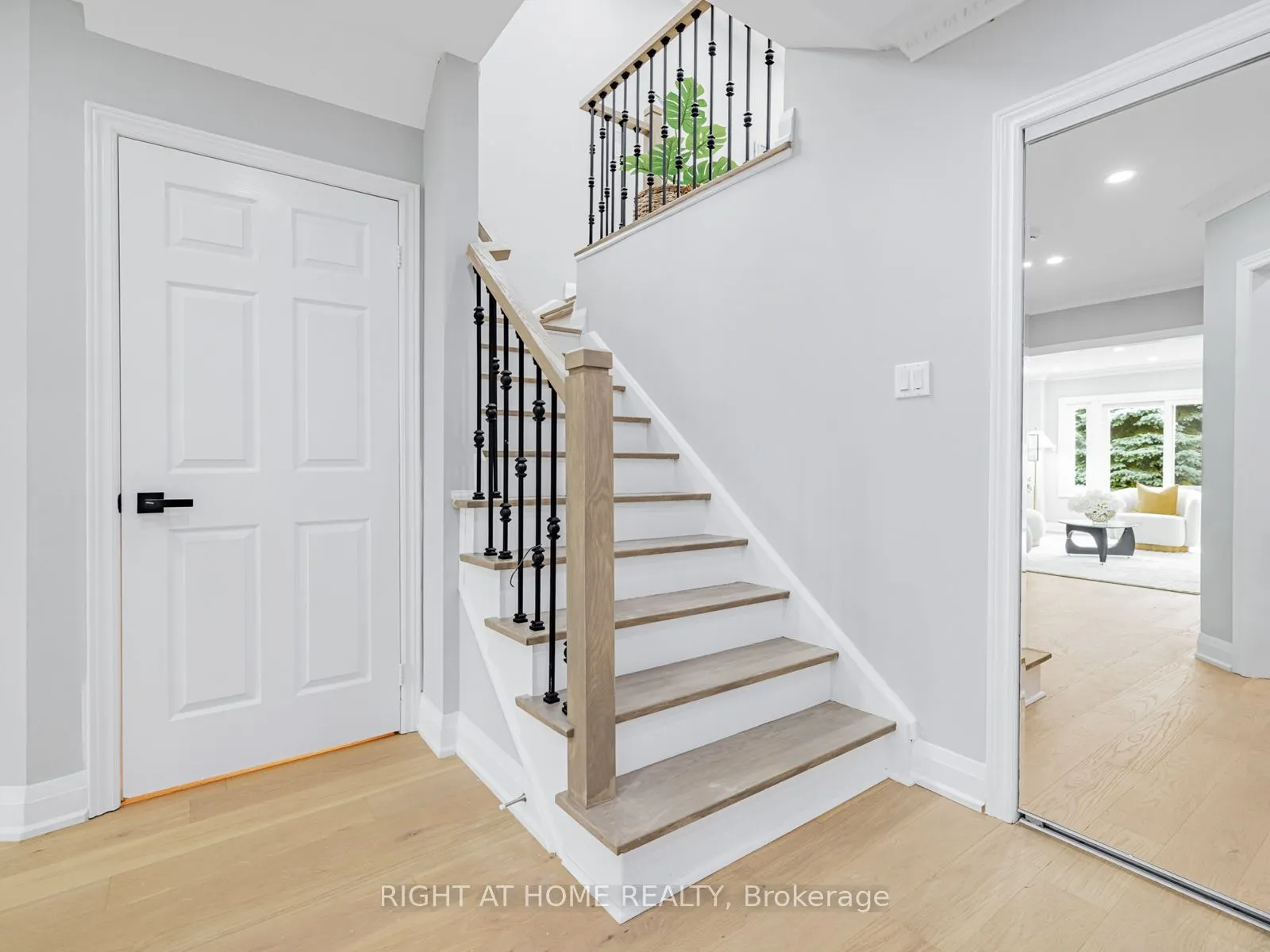 43 farmstead Road