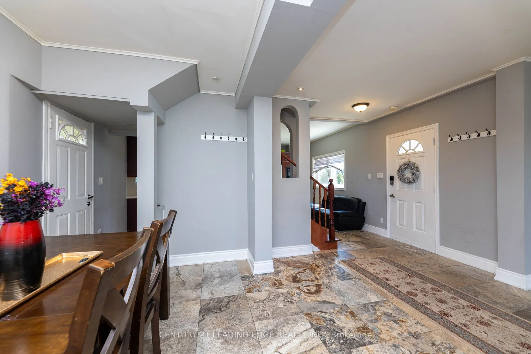 13286 Dufferin Street