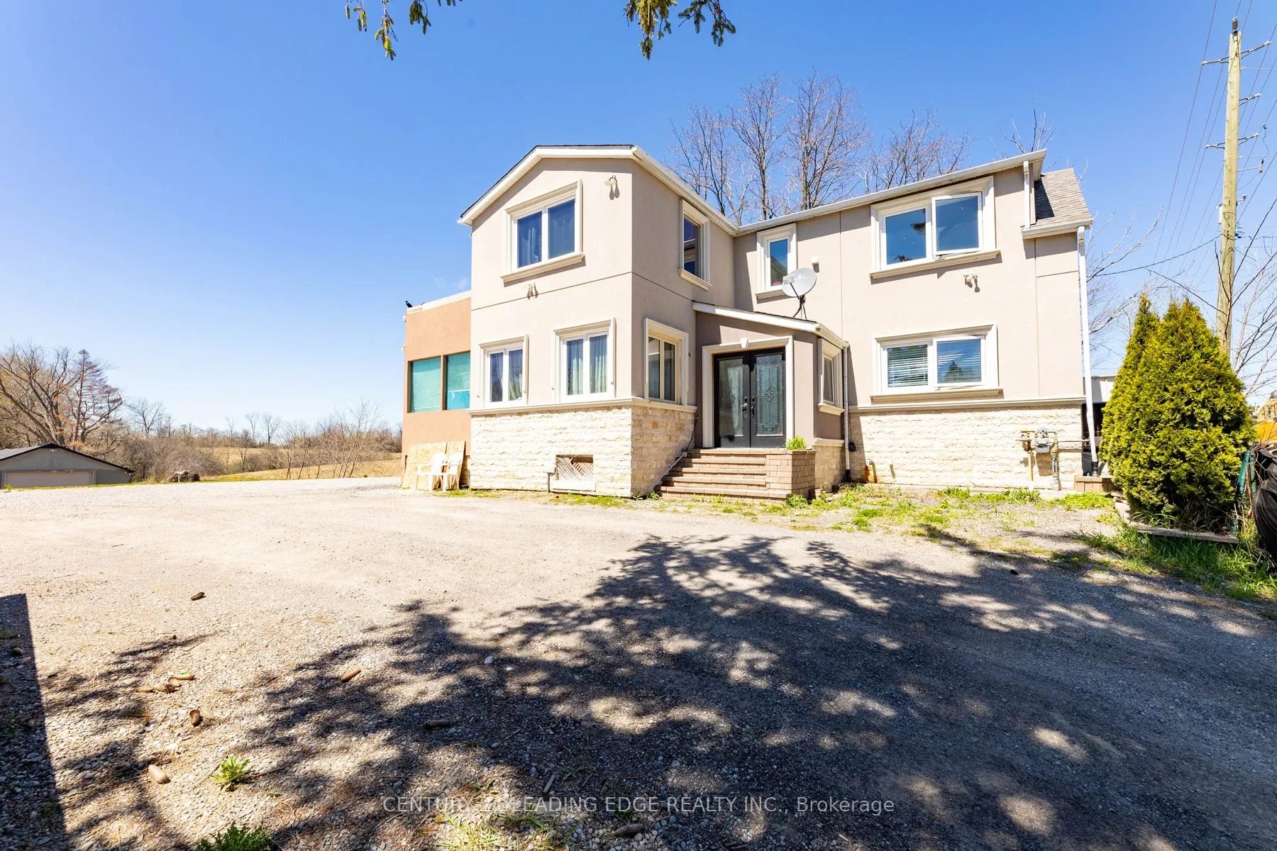 13286 Dufferin Street