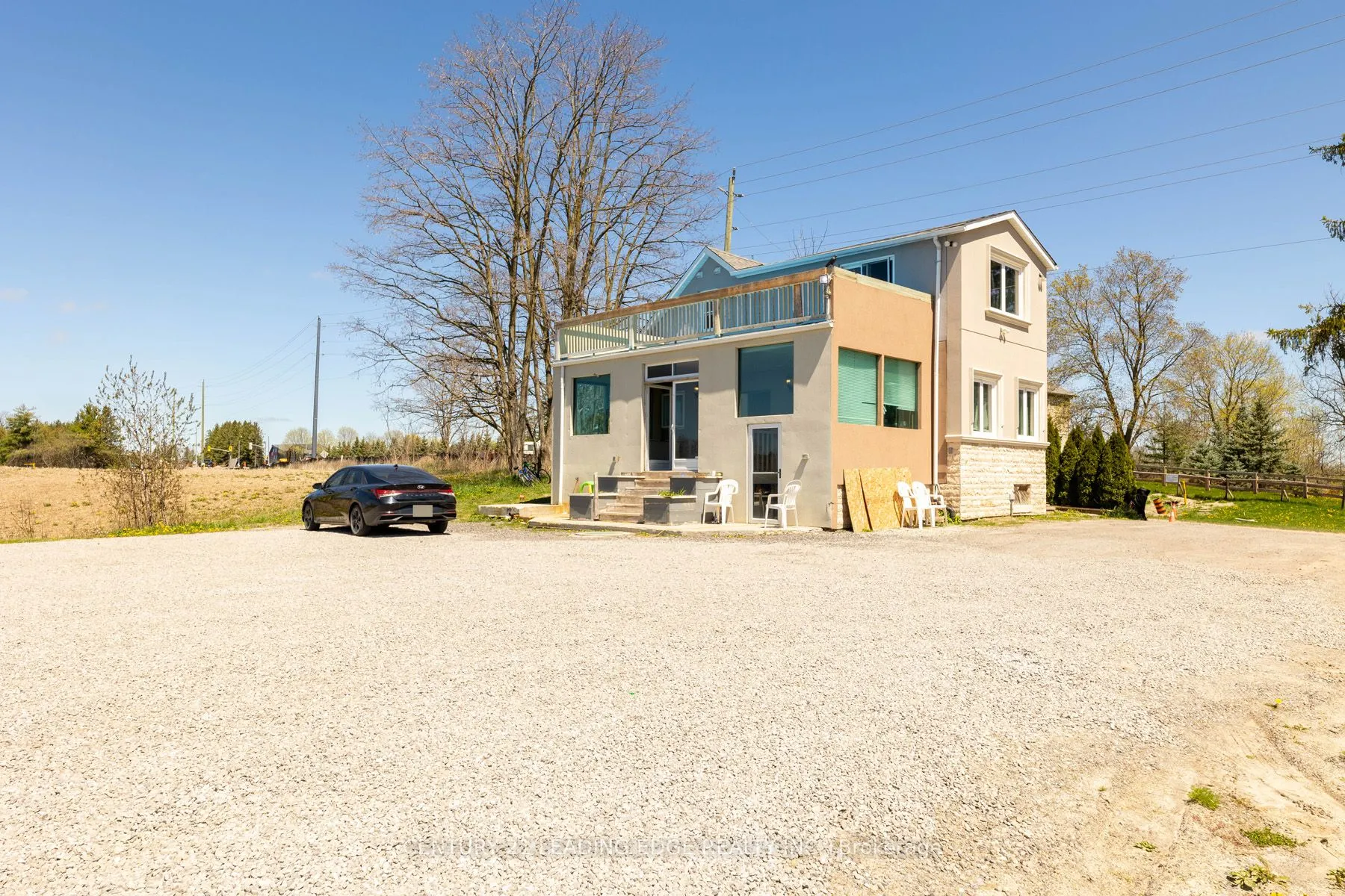 13286 Dufferin Street