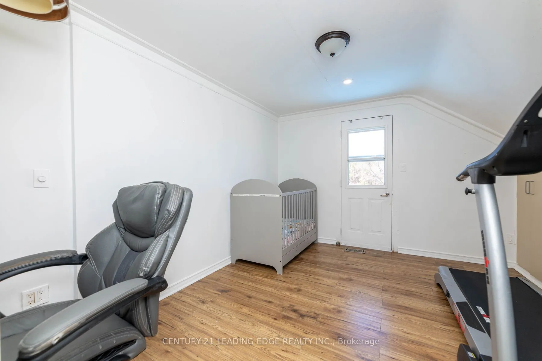 13286 Dufferin Street