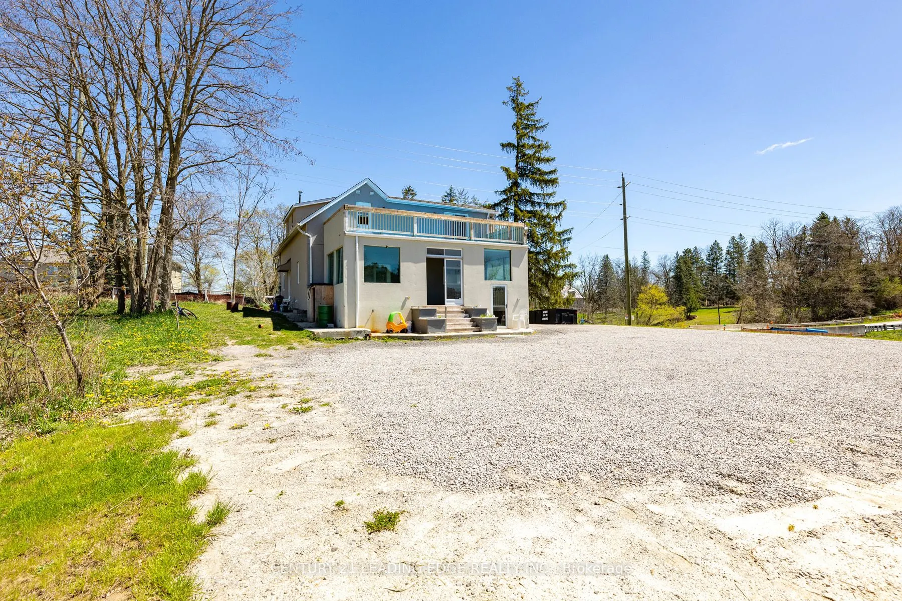 13286 Dufferin Street
