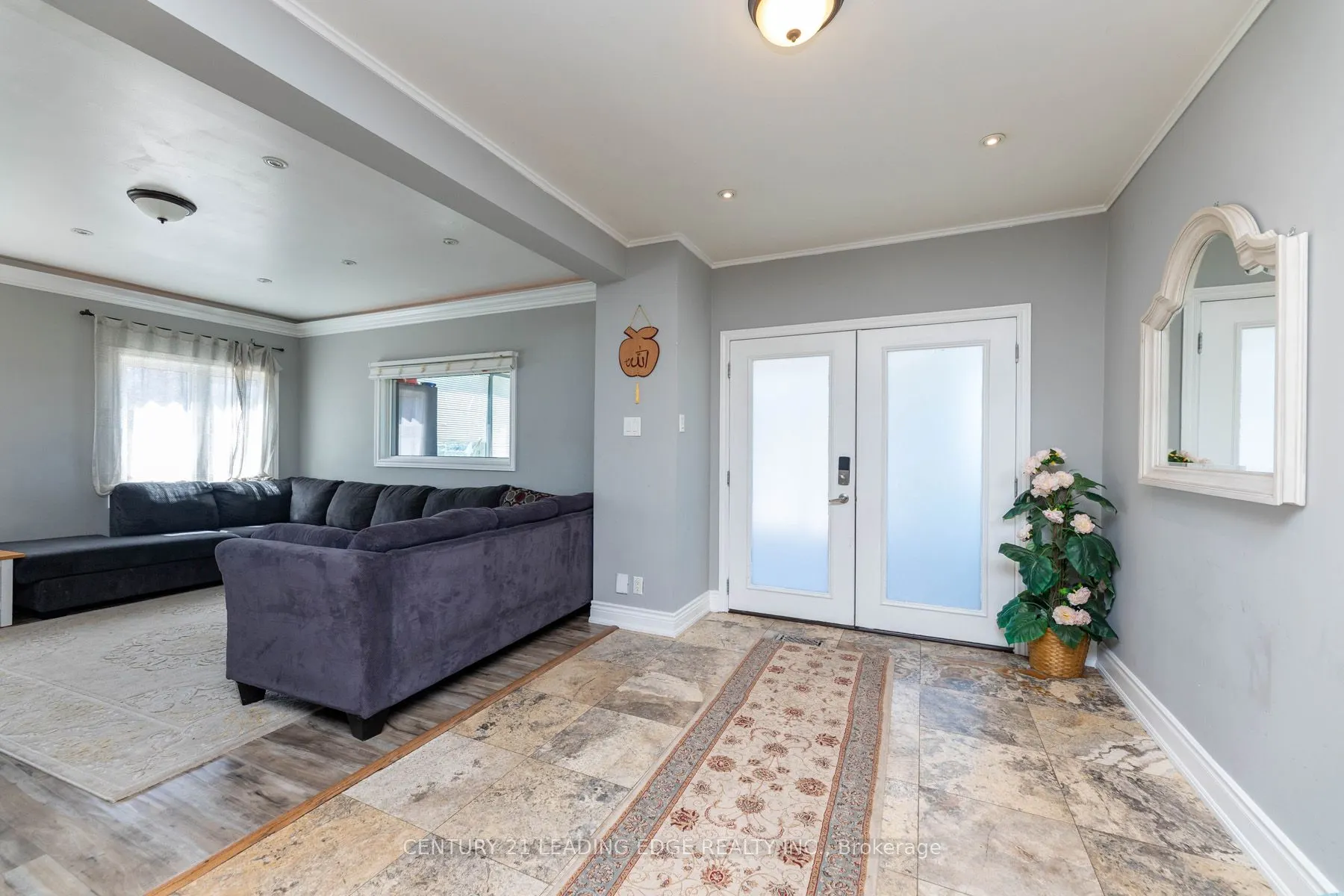 13286 Dufferin Street