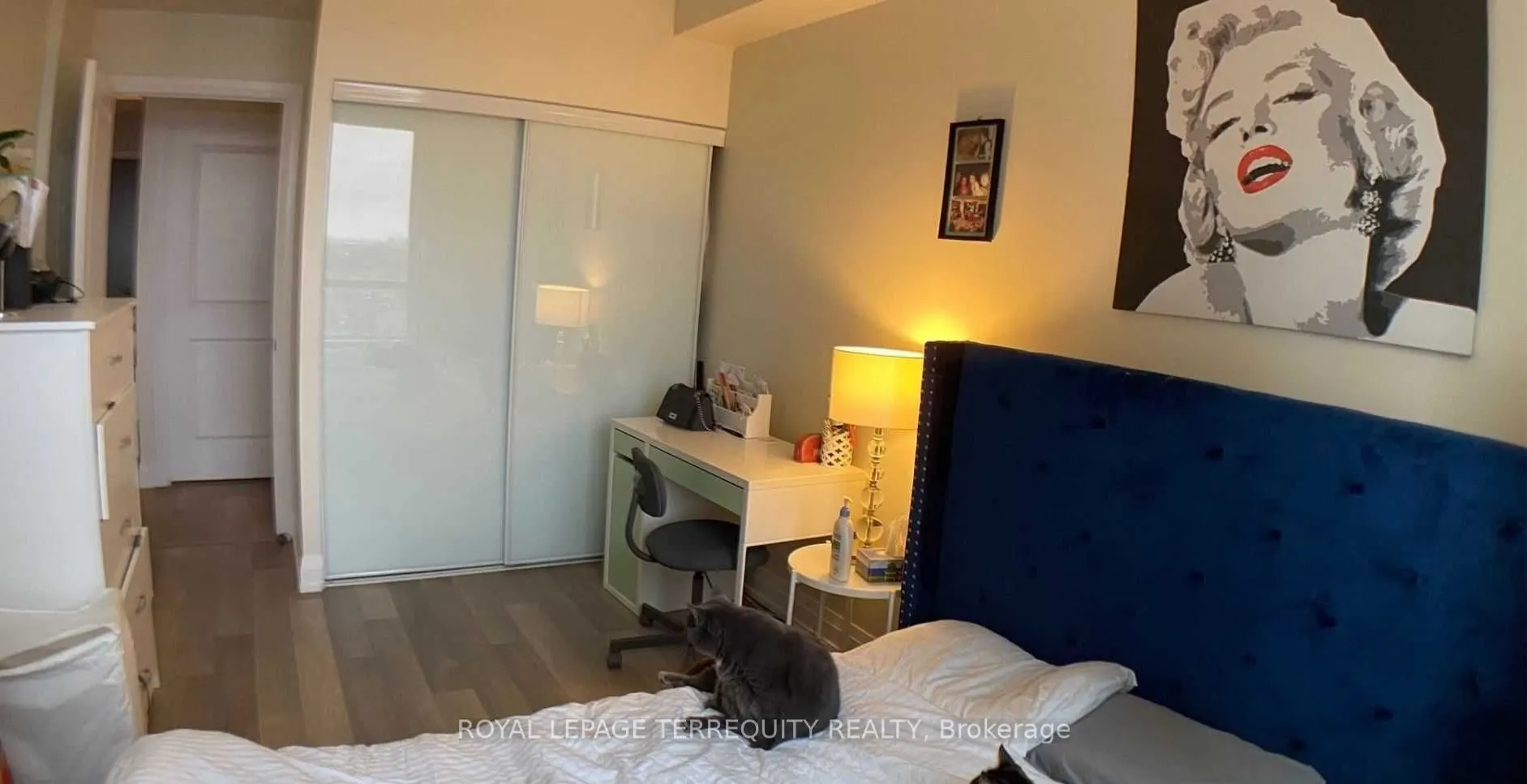 7165 Yonge Street, #1710