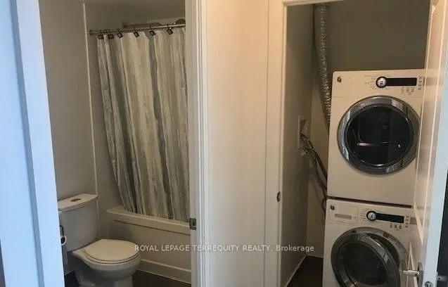 7165 Yonge Street, #1710
