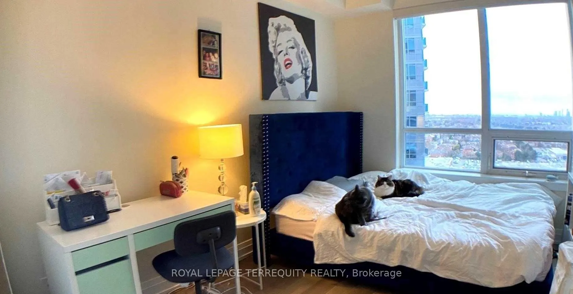 7165 Yonge Street, #1710