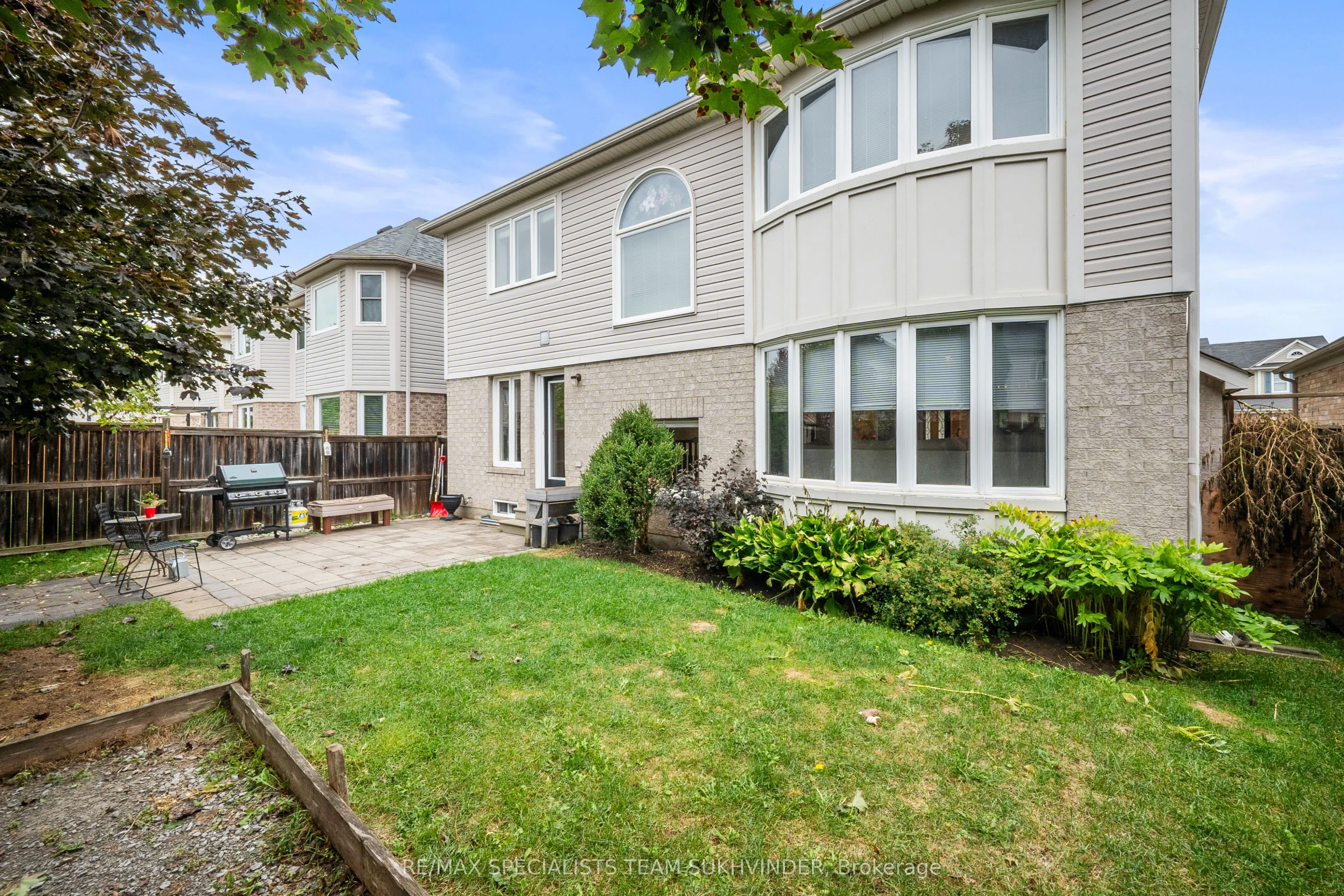 12 Dunning Drive