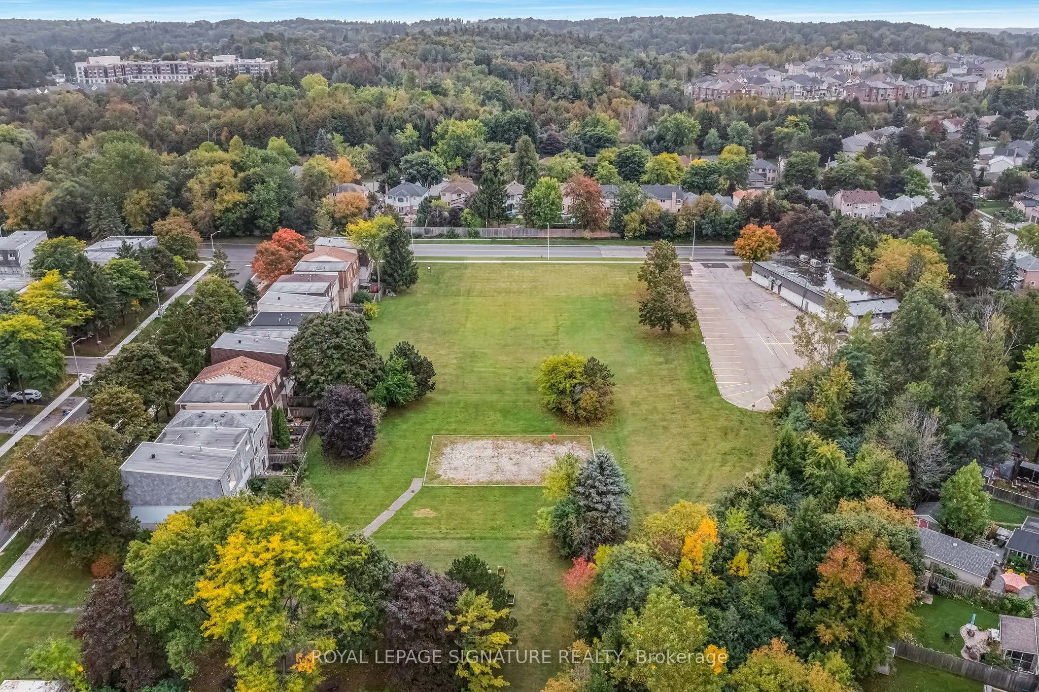 67 Poplar Crescent, #6