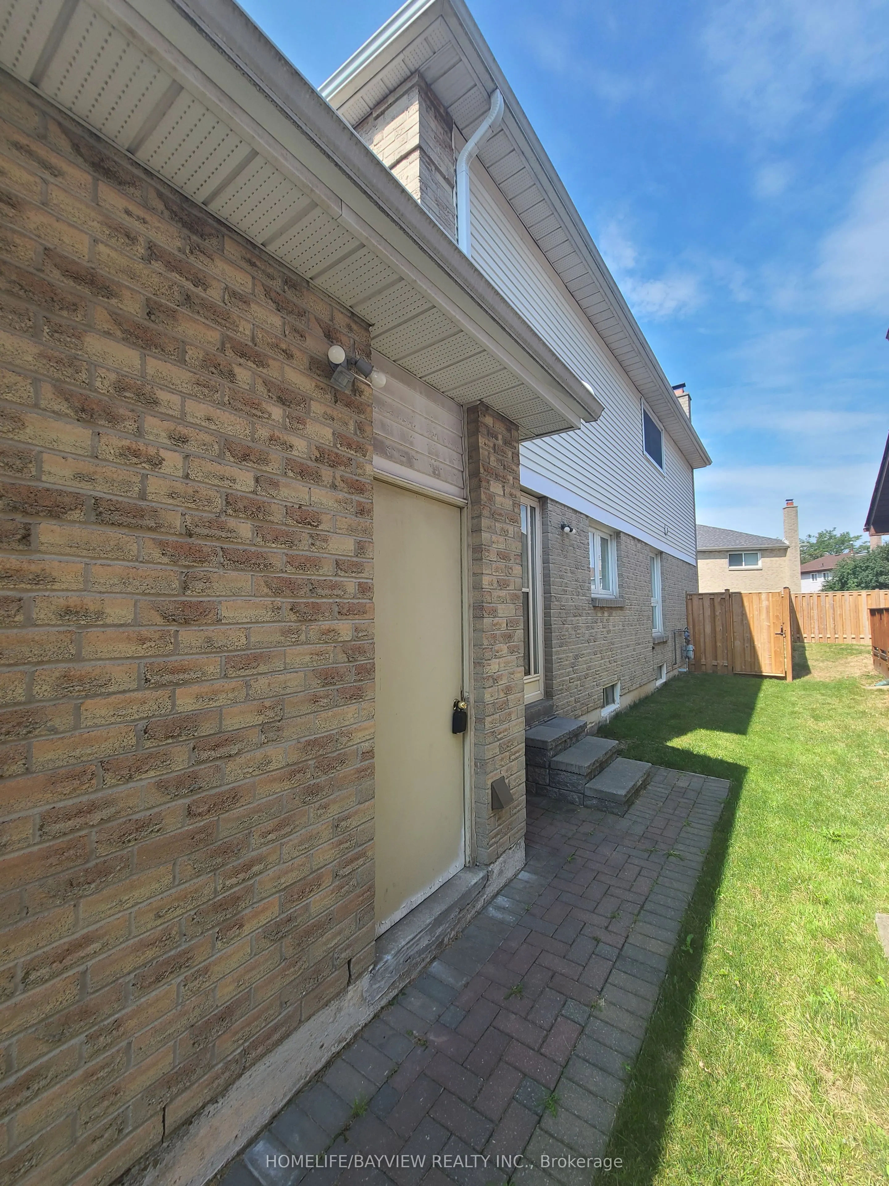 46 Colvin Crescent, #(Bsmnt)