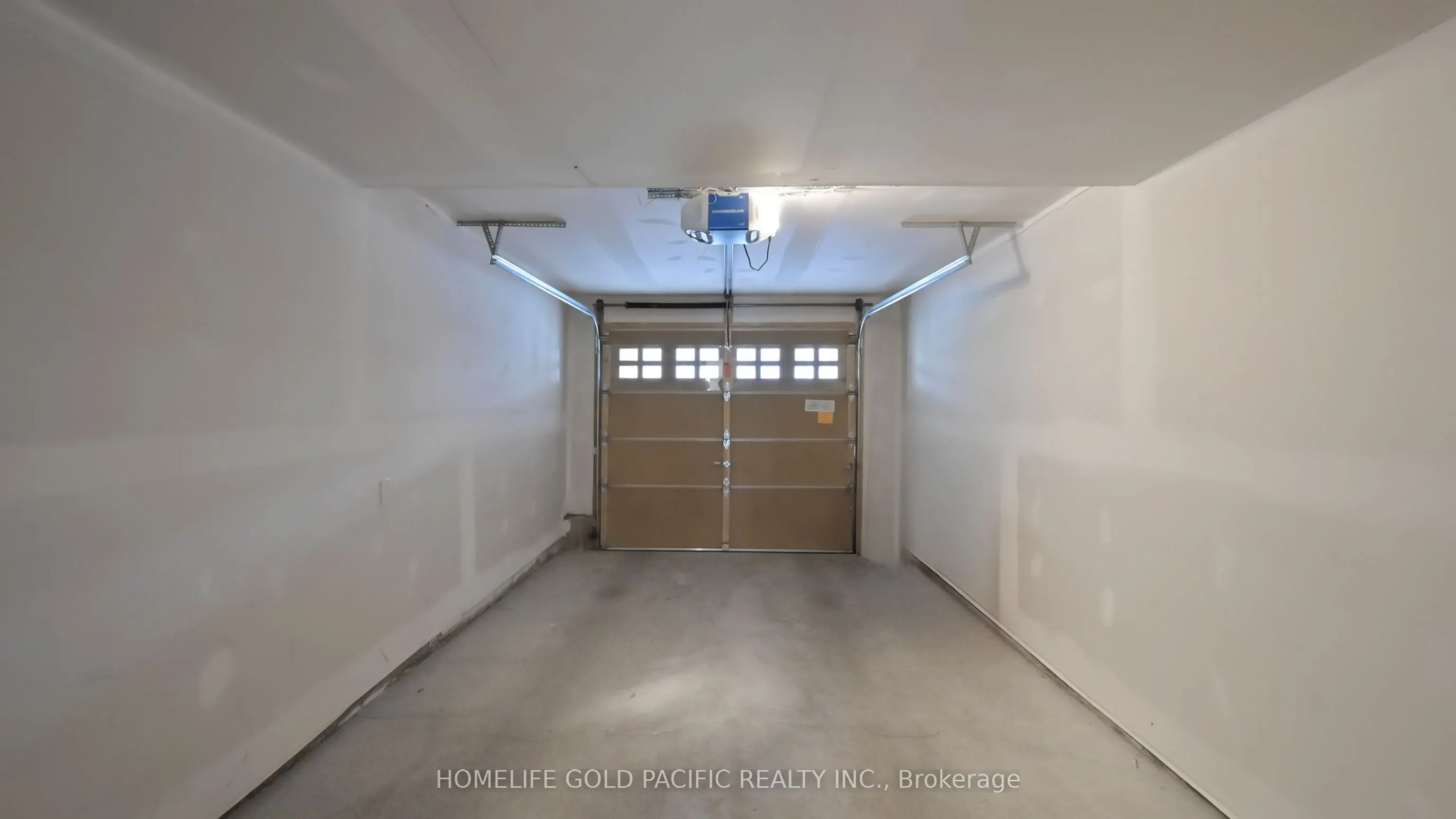 55 Cornell Centre Boulevard, #31