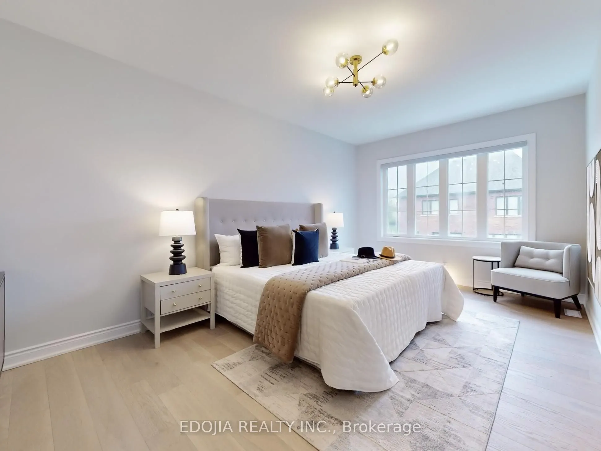 10 Pevensey Lane