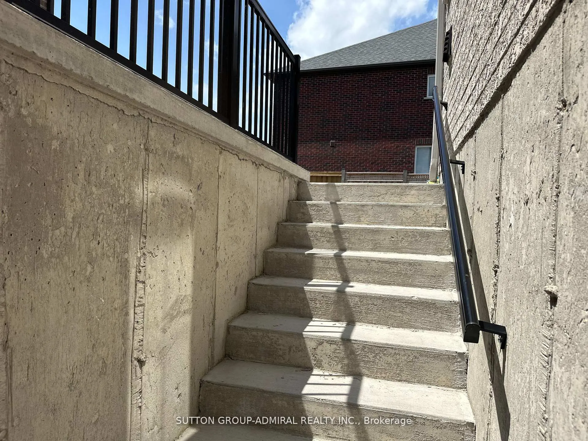 1584 Sharpe Street, #BSMT
