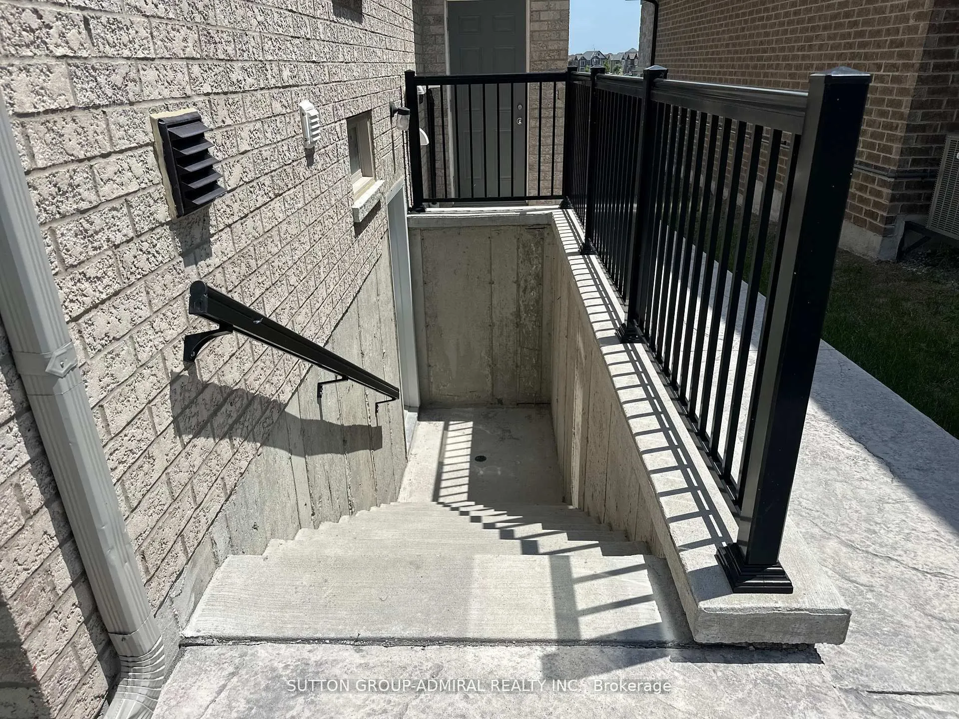 1584 Sharpe Street, #BSMT