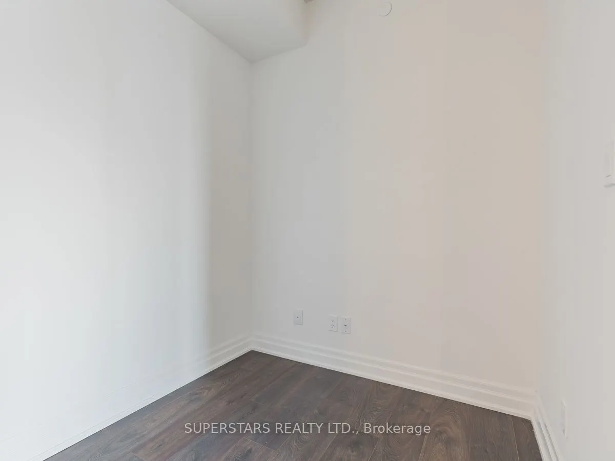 10 Rouge Valley Drive W, #614A