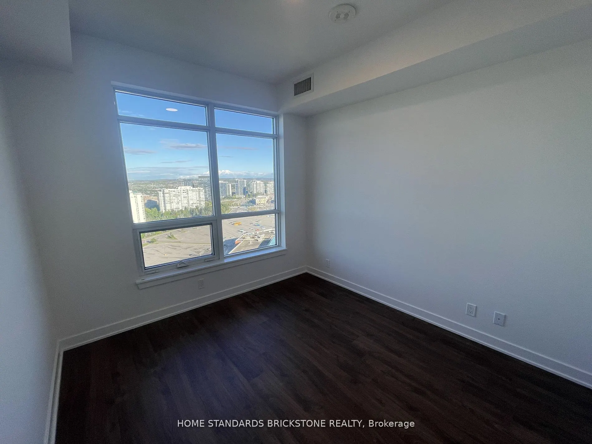 50 UPPER MALL Way N, #2007