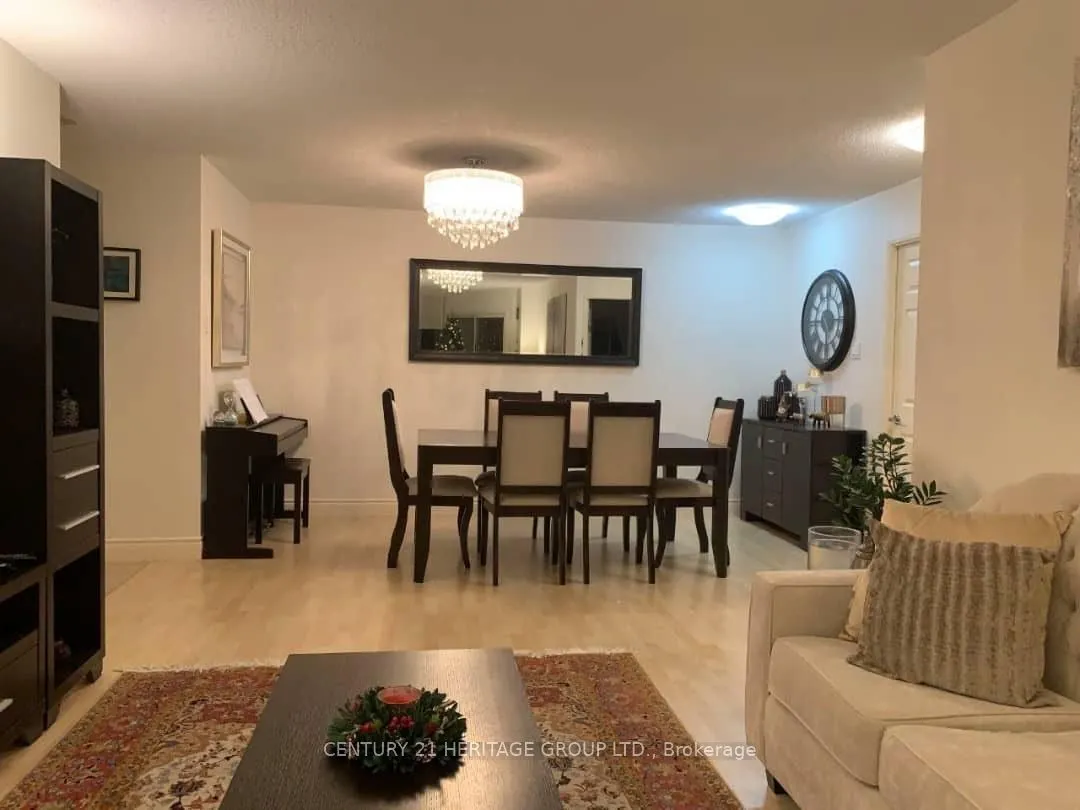 7805 Bayview Avenue, #525
