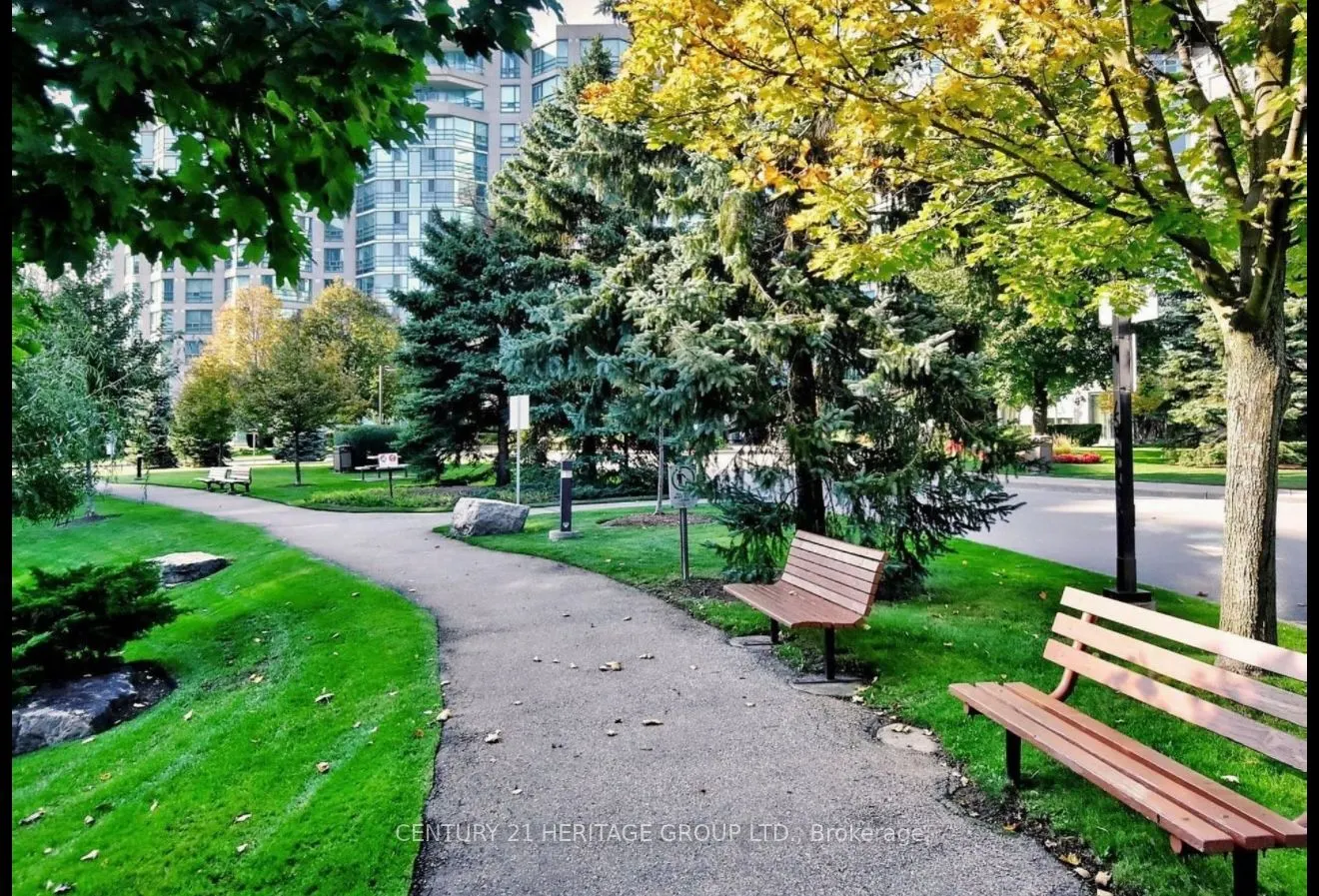 7805 Bayview Avenue, #525