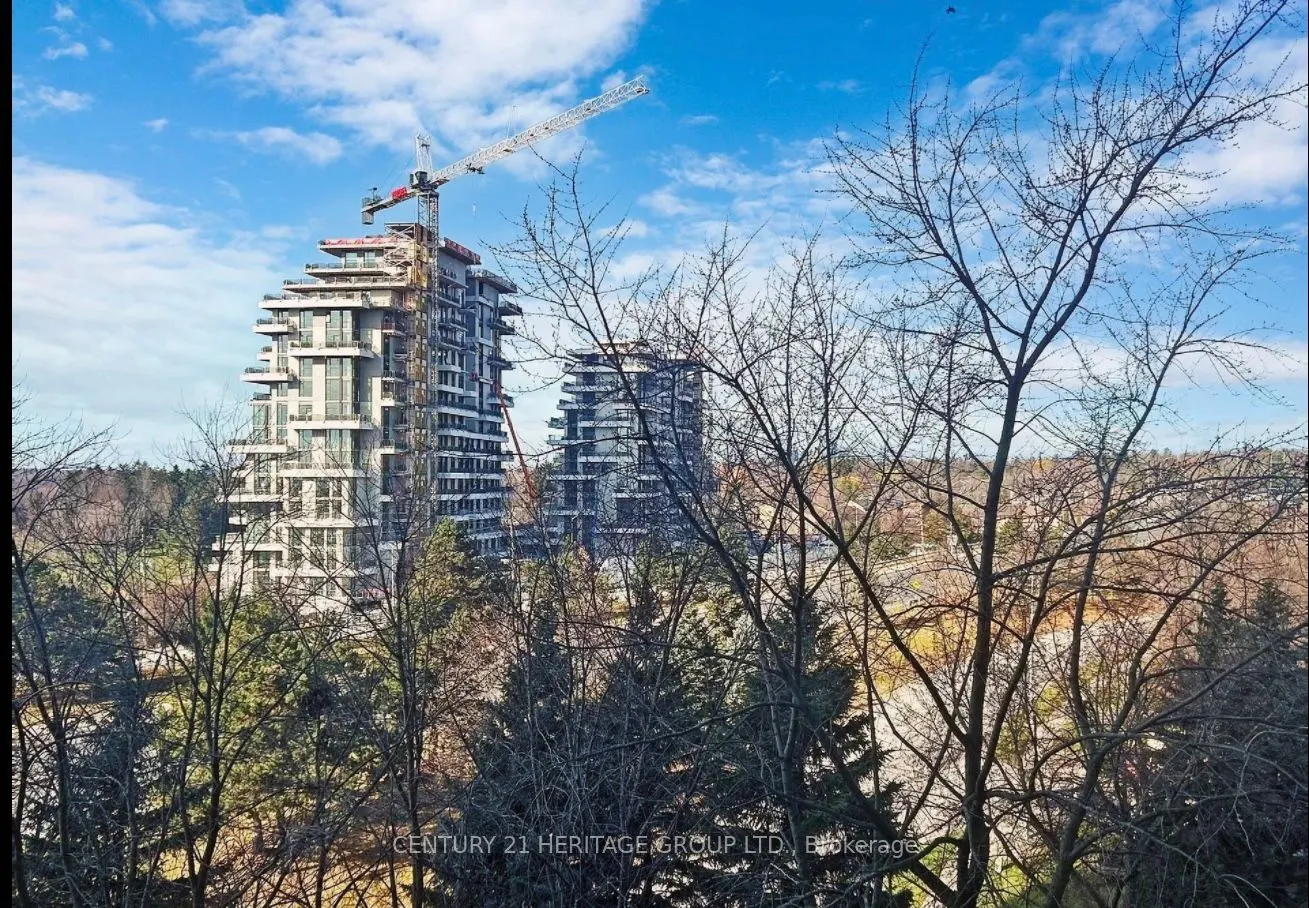 7805 Bayview Avenue, #525