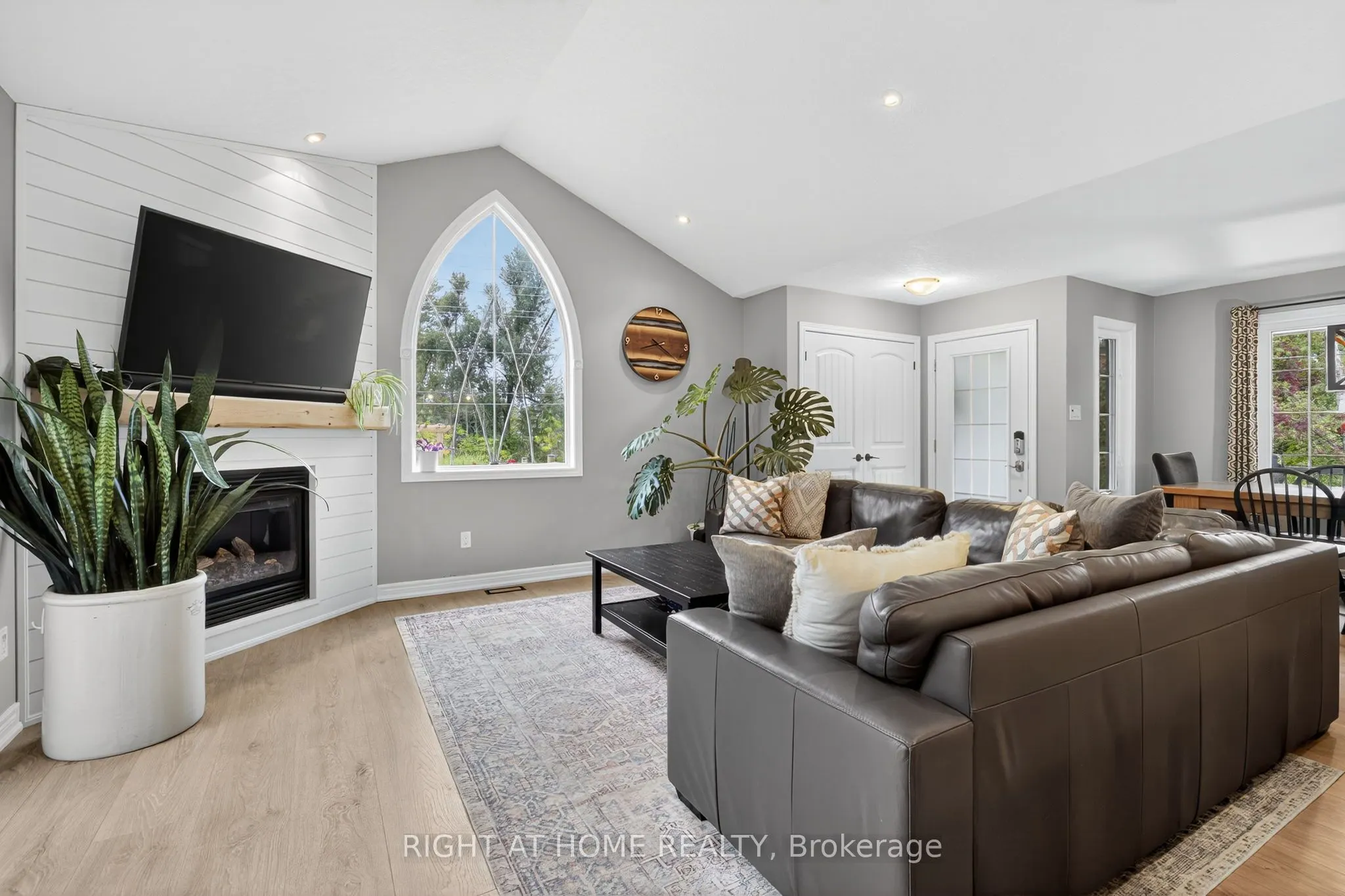 3005 Mason Drive