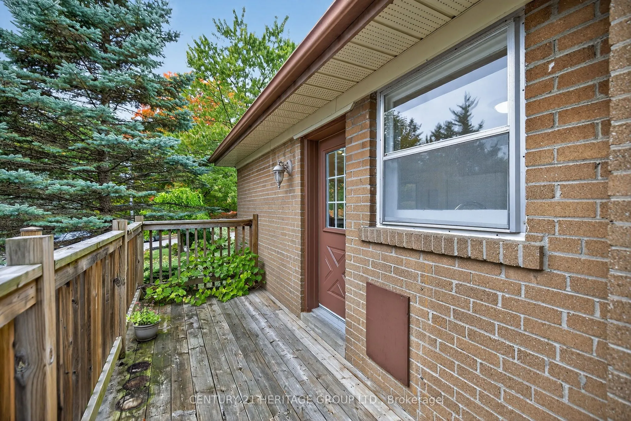 49 Bayview Parkway