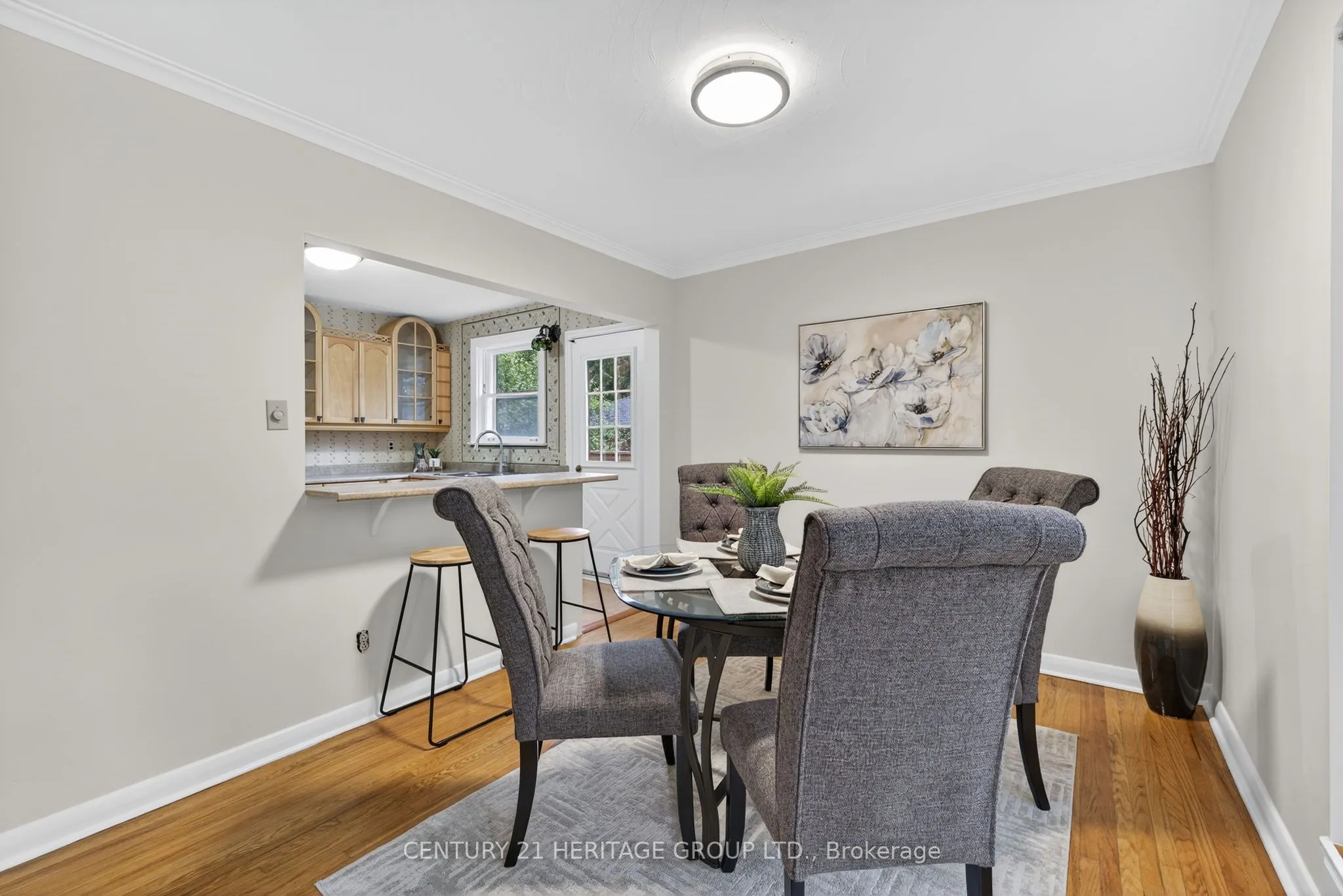 49 Bayview Parkway