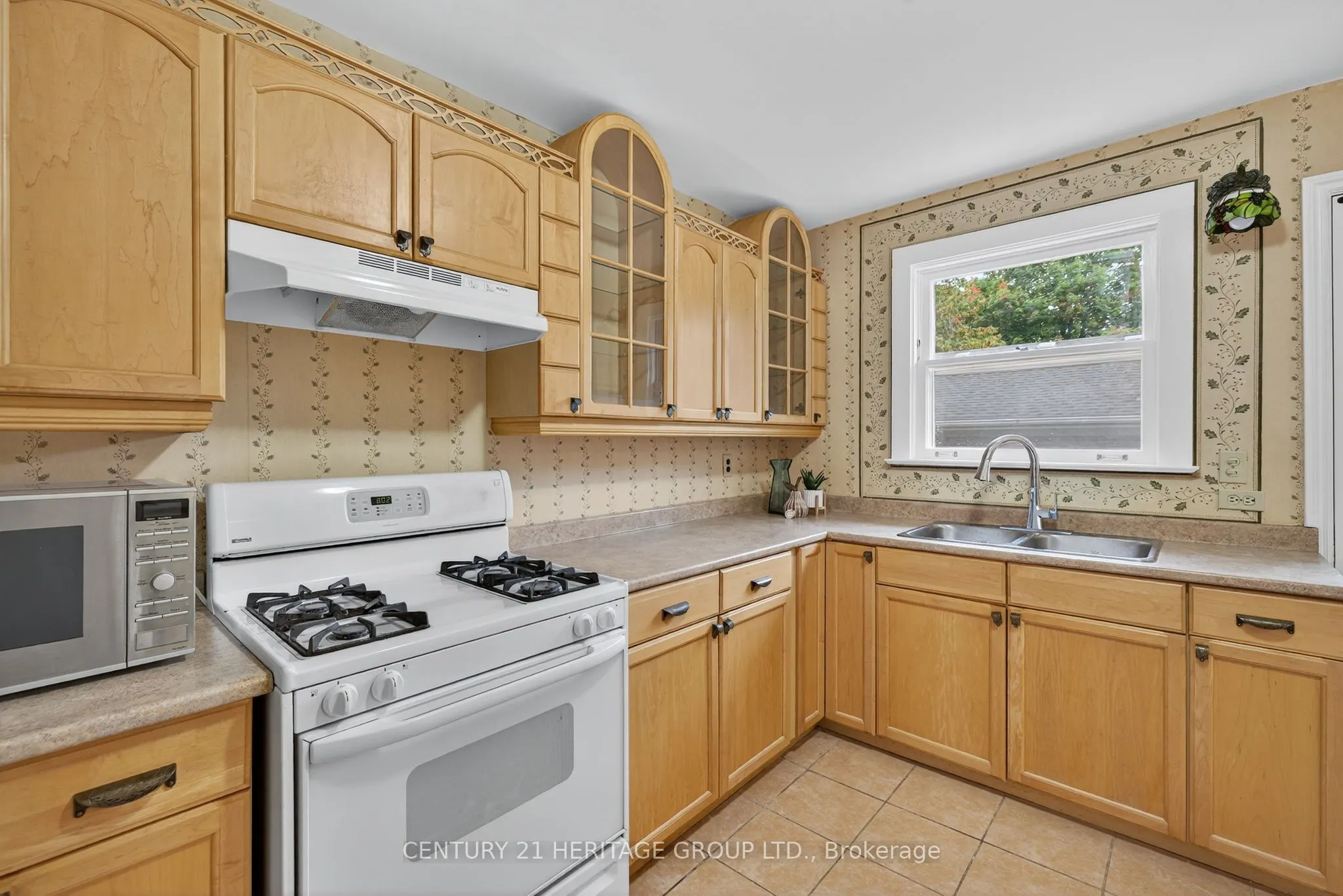 49 Bayview Parkway