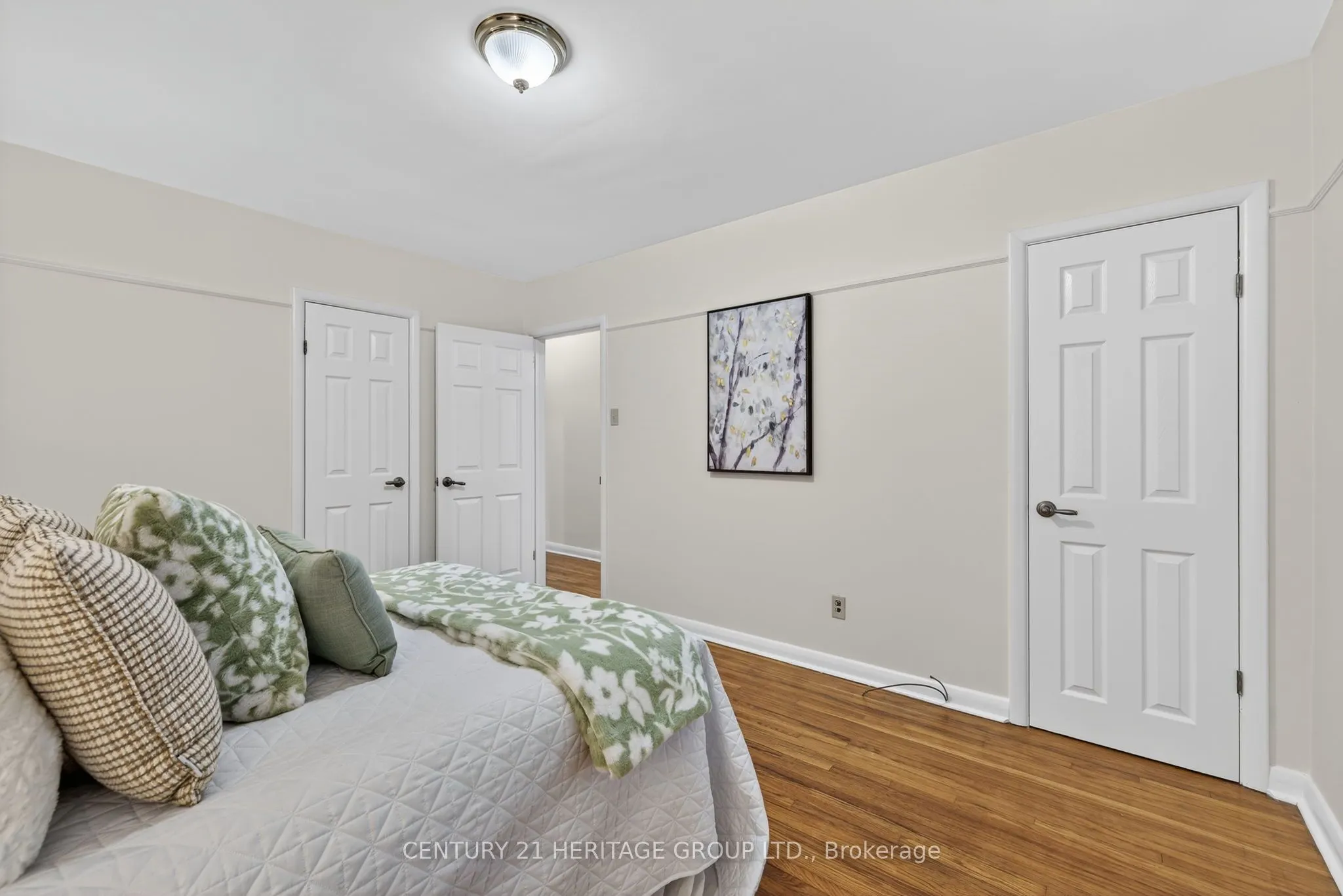 49 Bayview Parkway