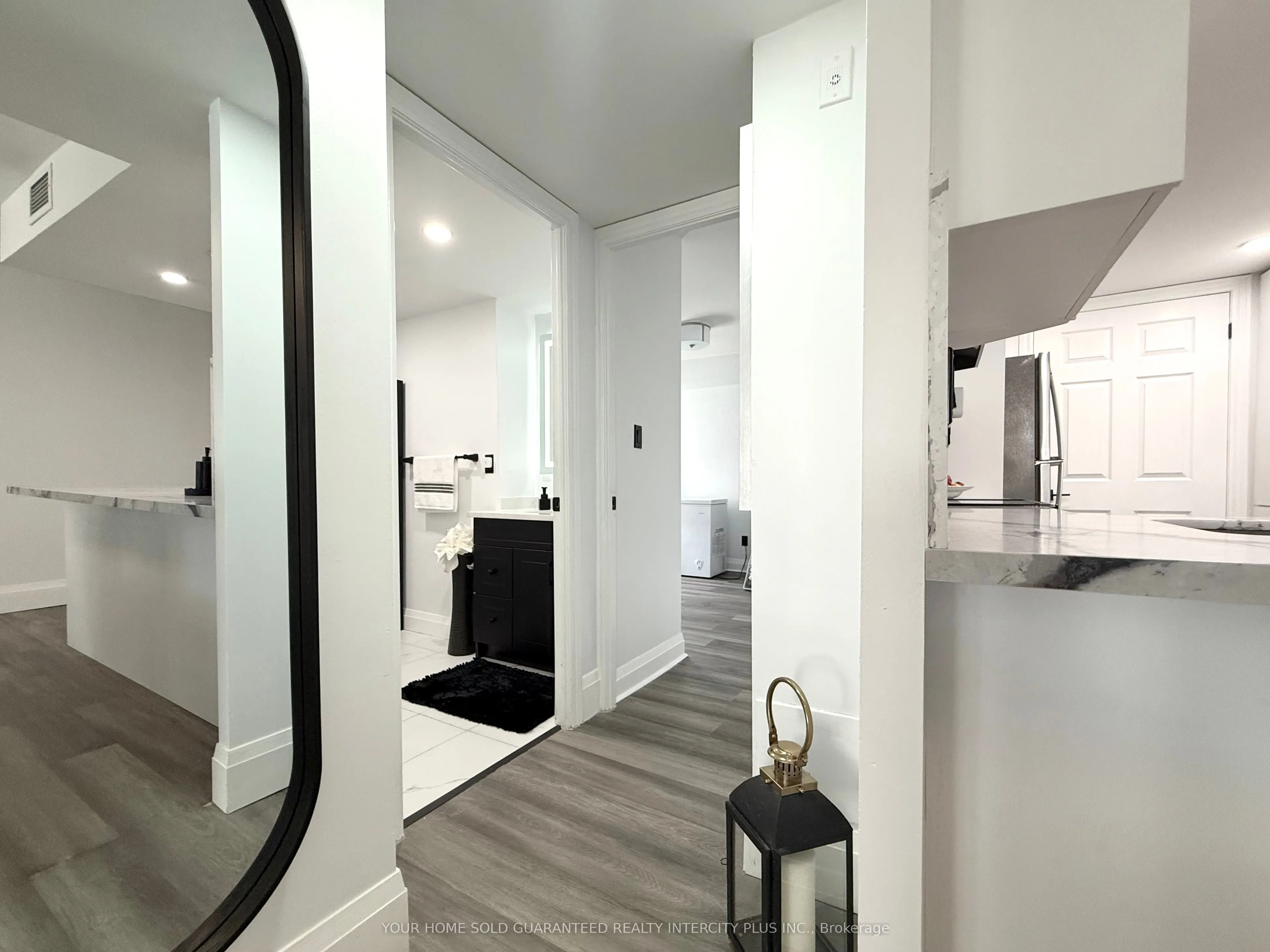121 Woodbridge Avenue, #313