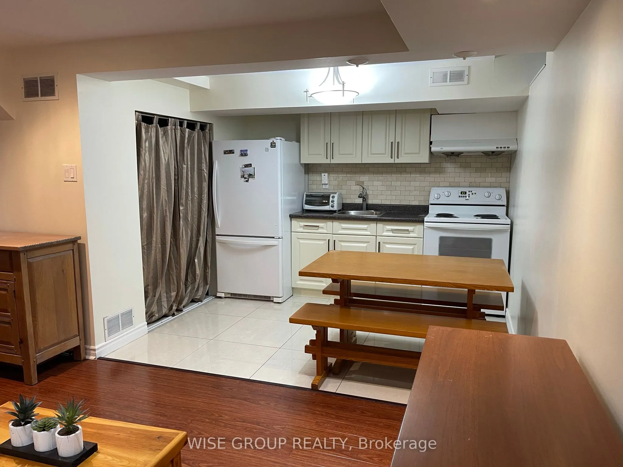 71 Greenbelt Crescent, #Bsmt