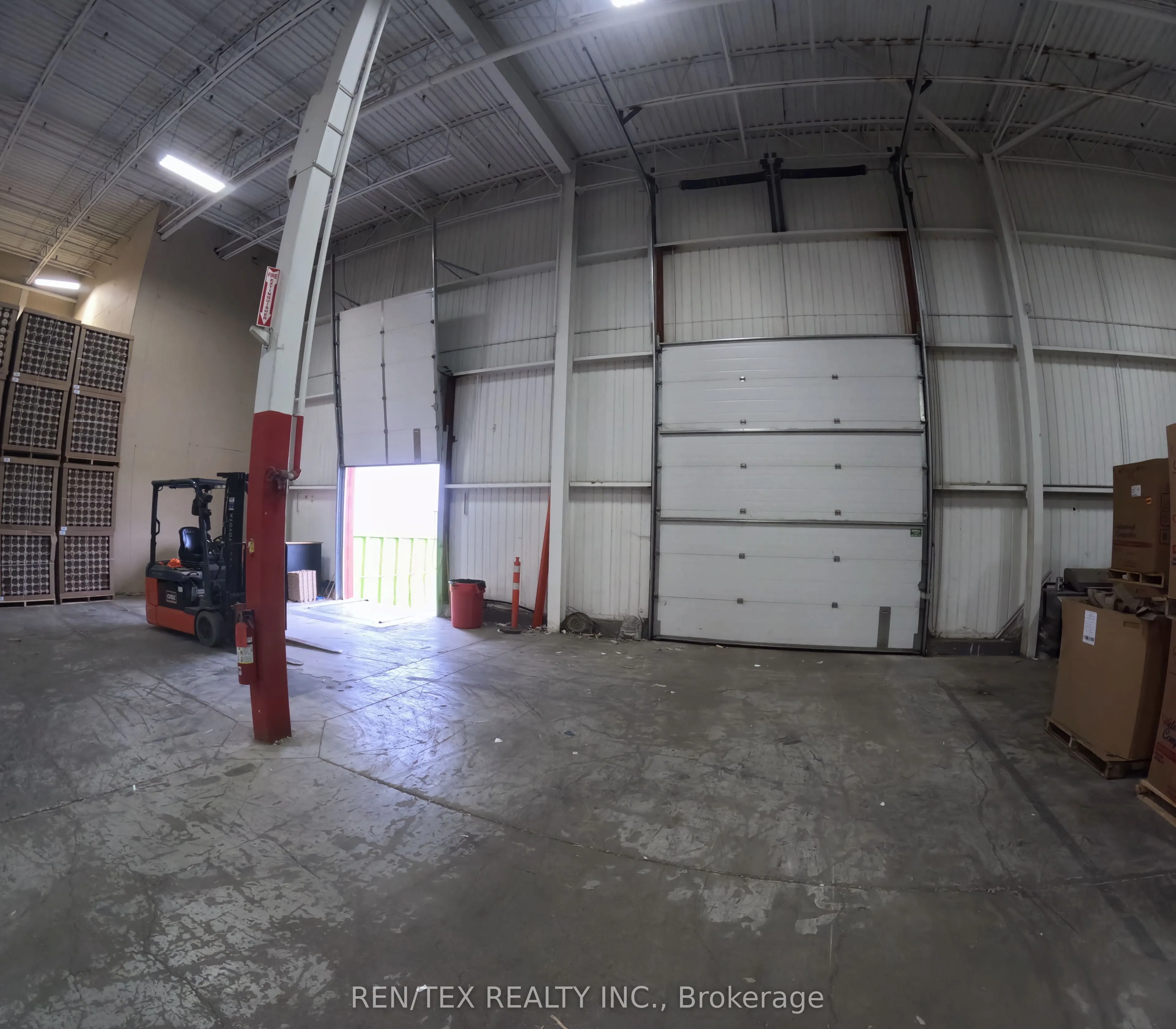 402 Mulock Drive, #2-3