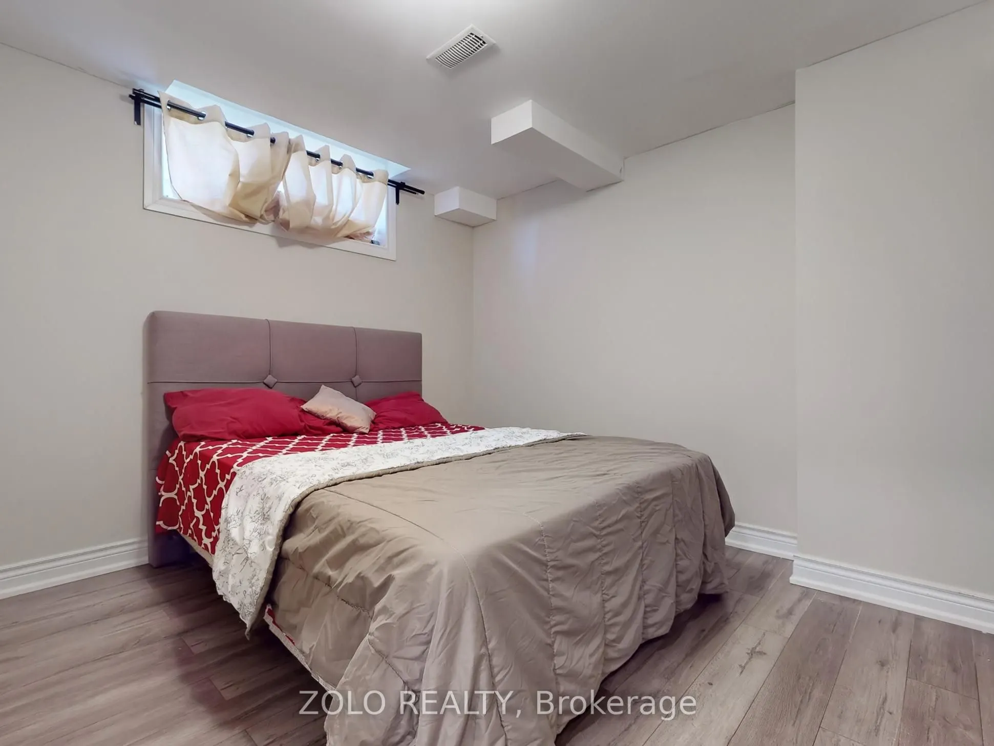 42 Foxberry Road