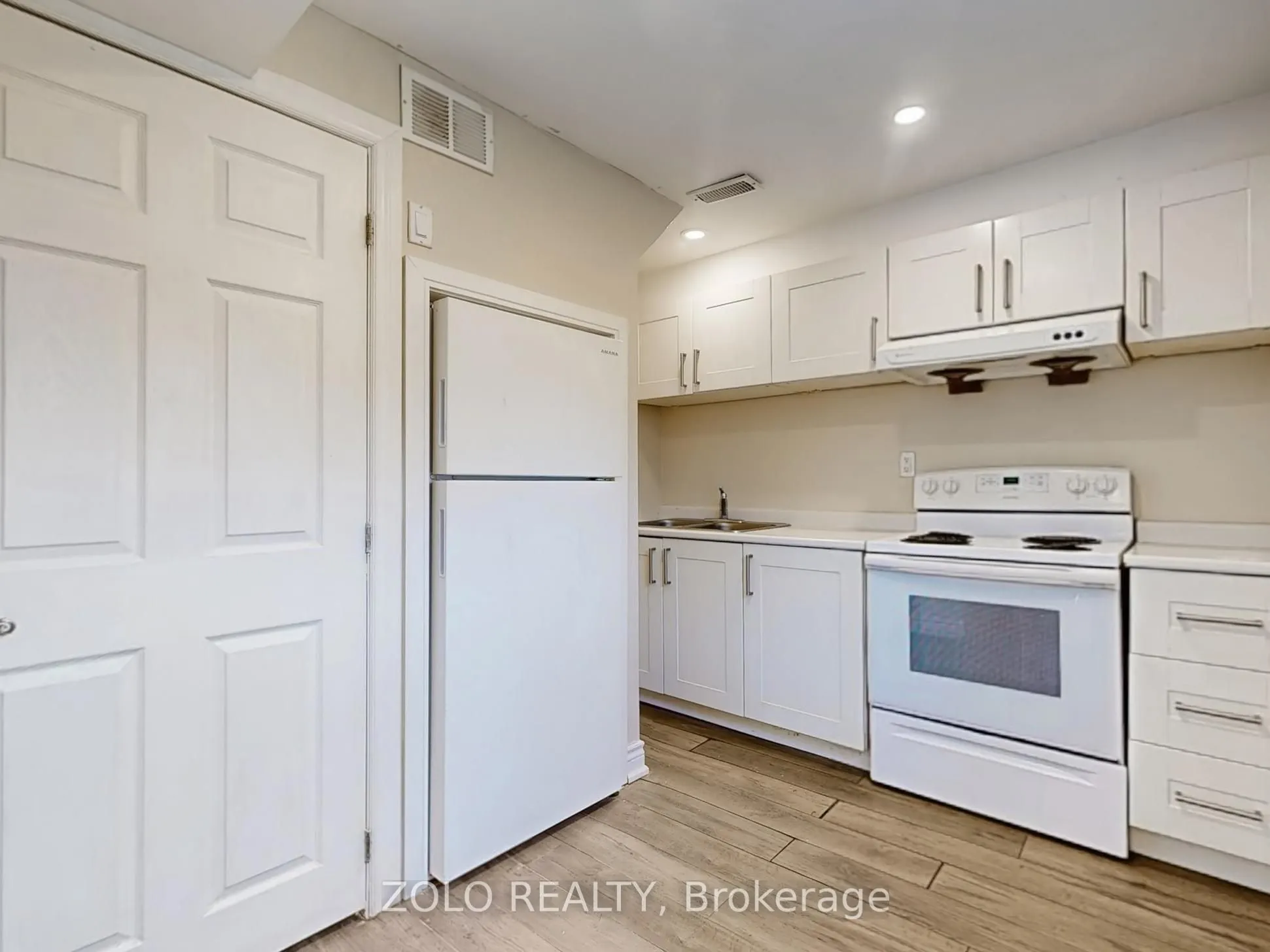 42 Foxberry Road
