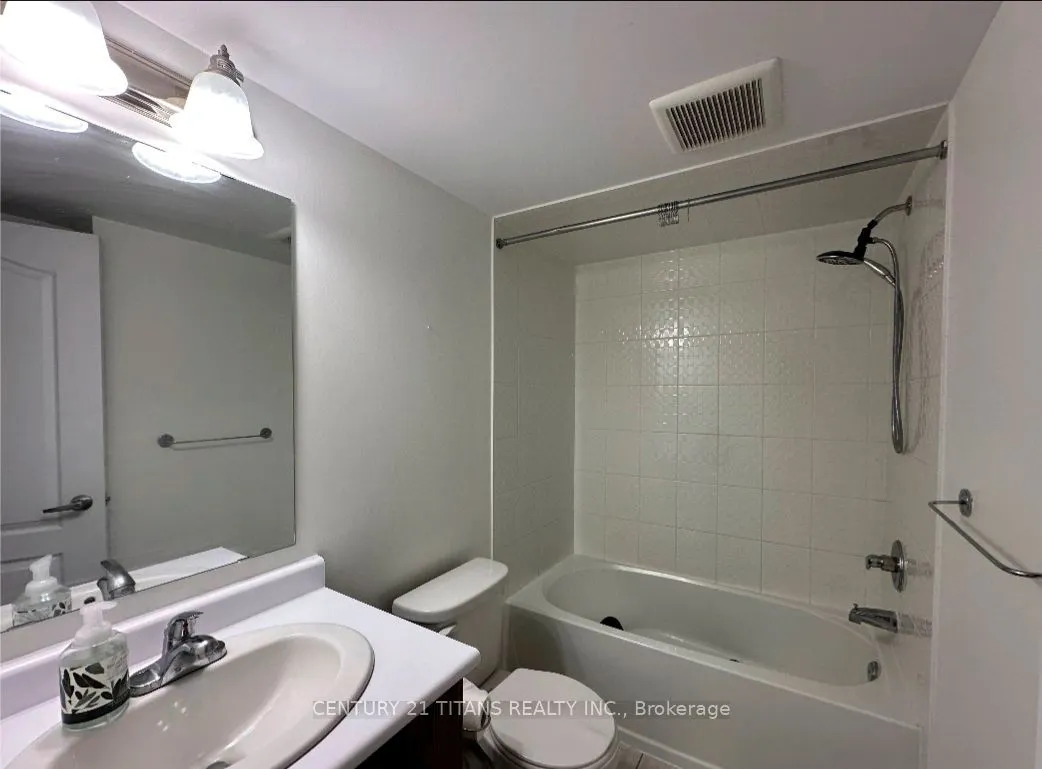 2 Westmeath Lane W, #2115
