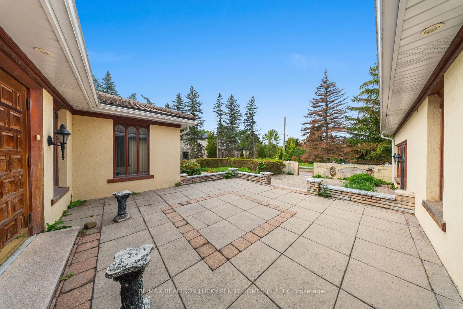 6 SCANDIA Court