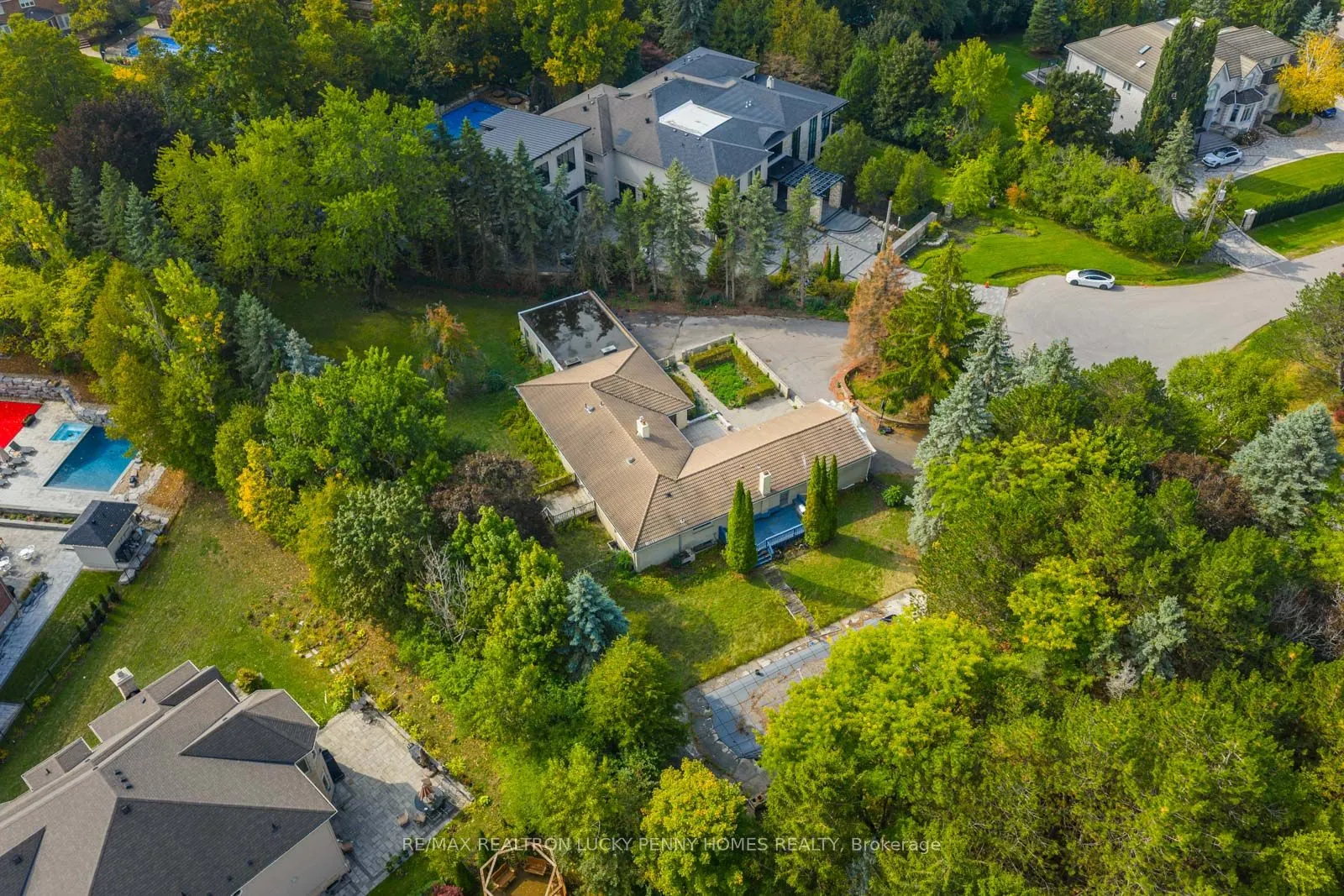 6 SCANDIA Court