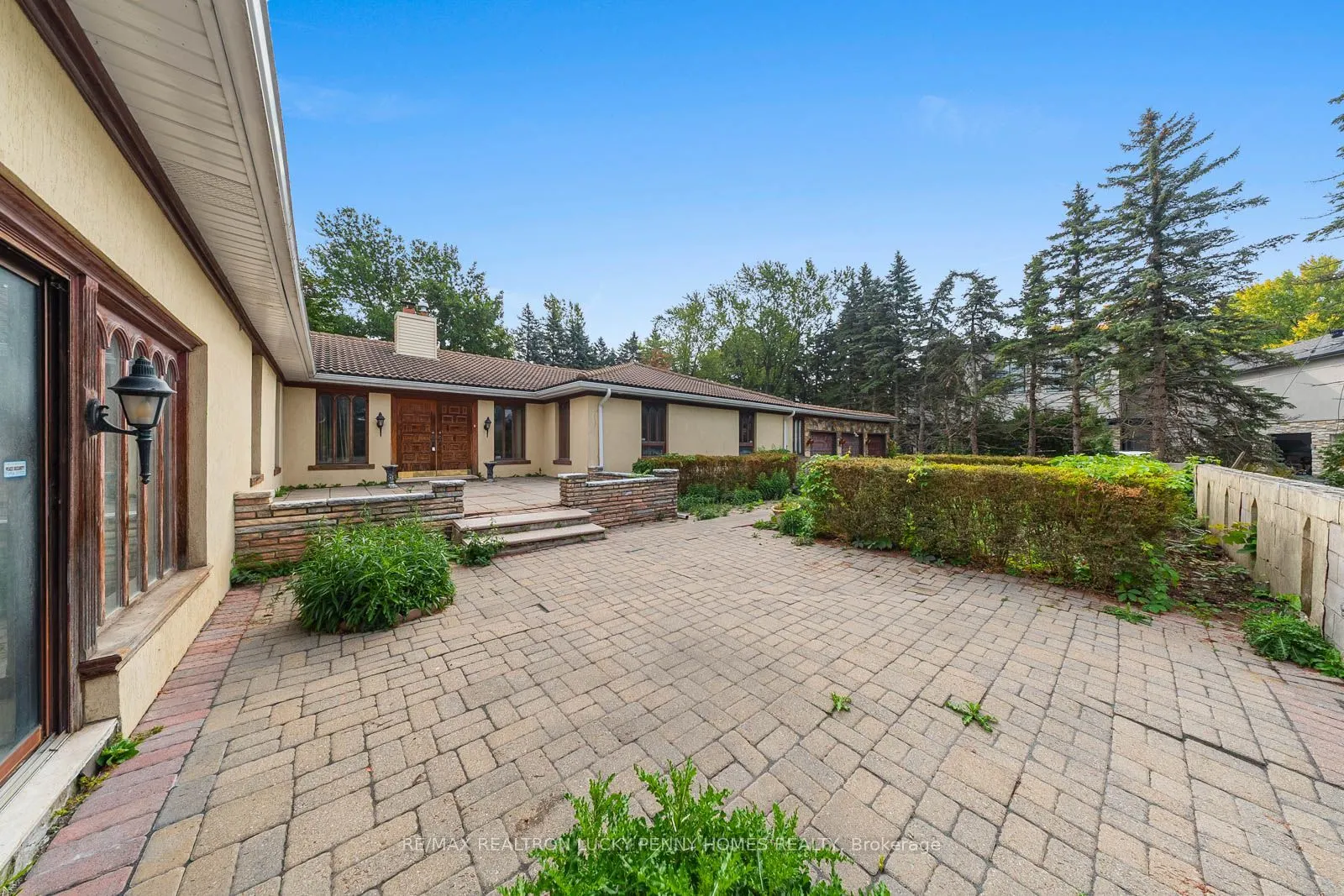 6 SCANDIA Court