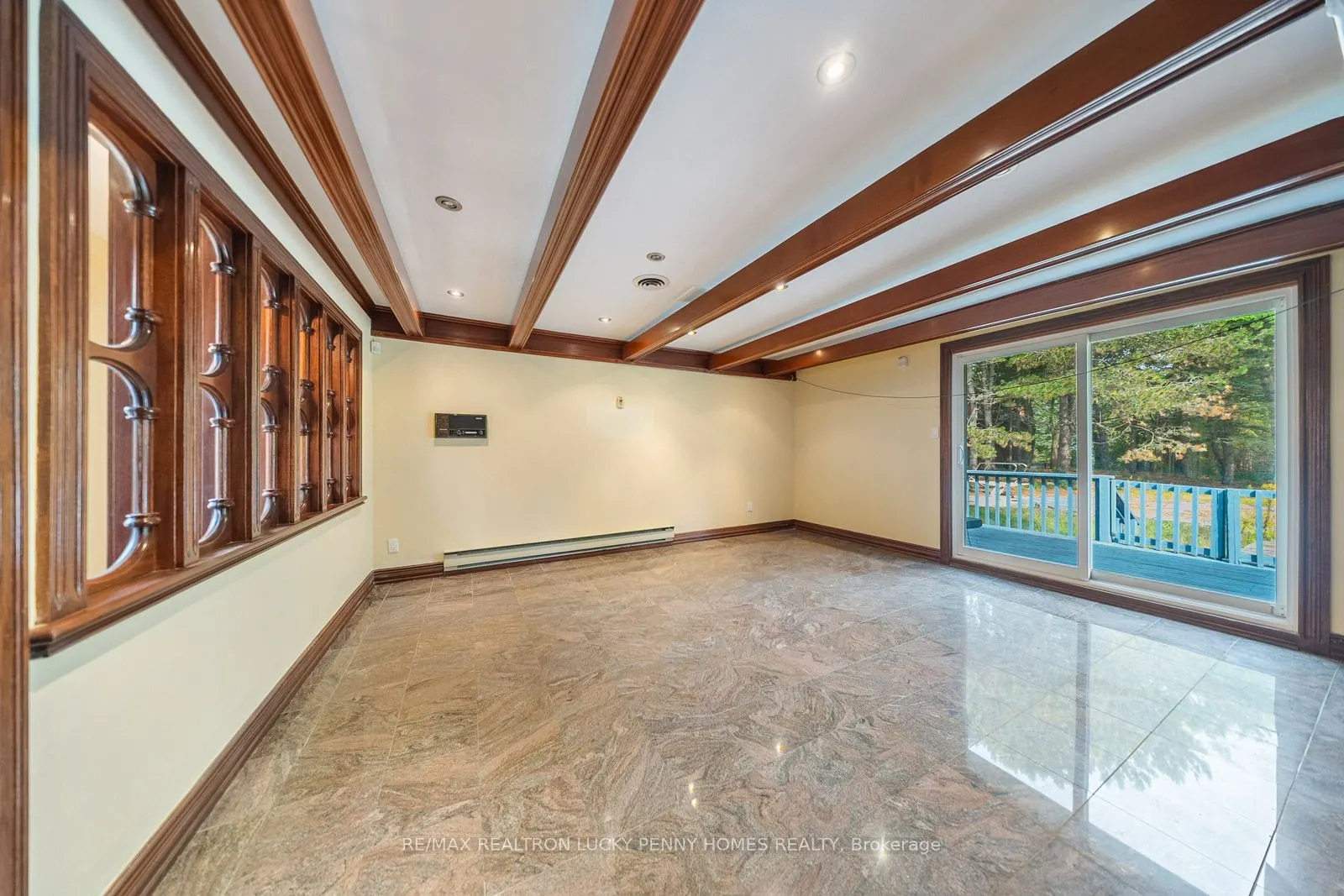 6 SCANDIA Court