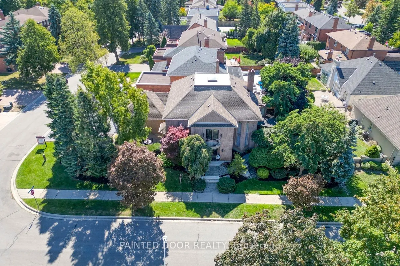 6 Colton Crescent S