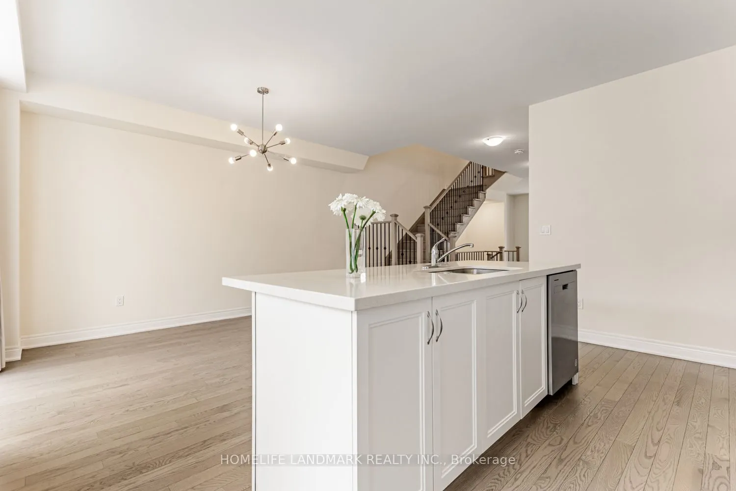47 Andress Way