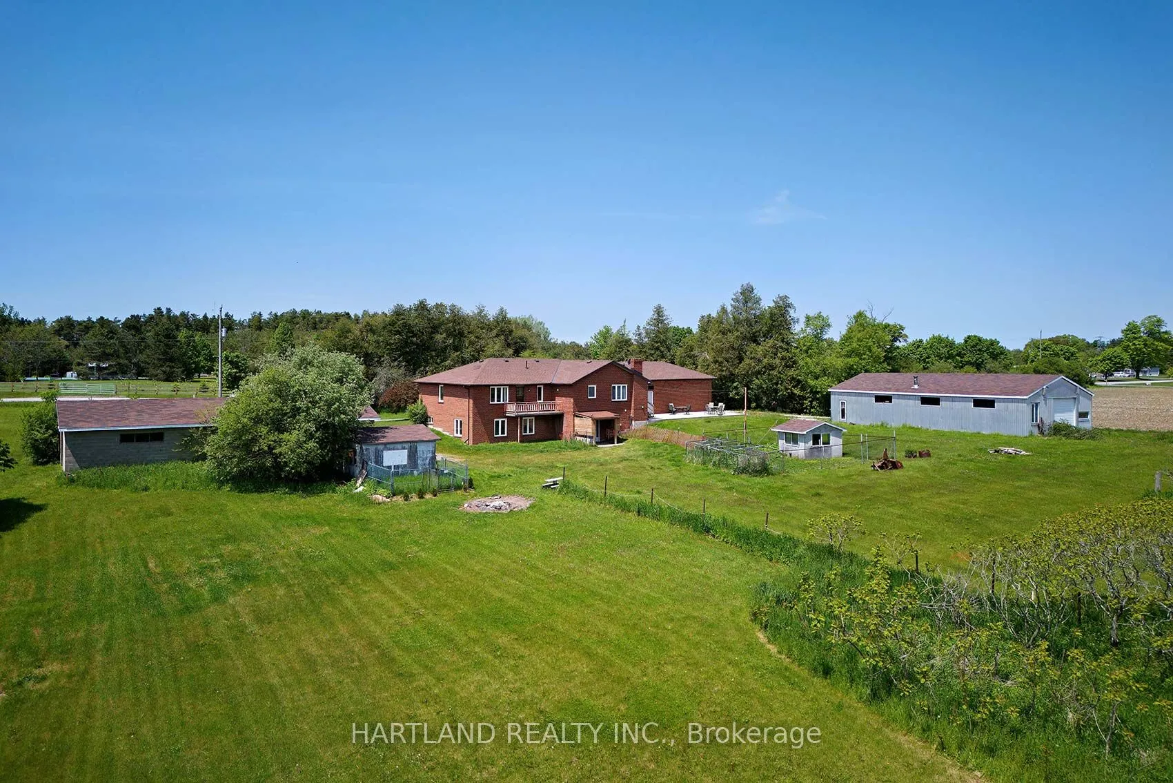 5125 Concession 4 Road E