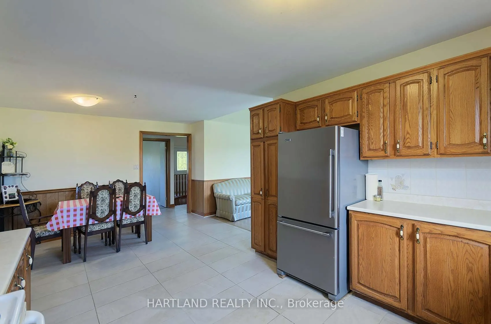 5125 Concession 4 Road E